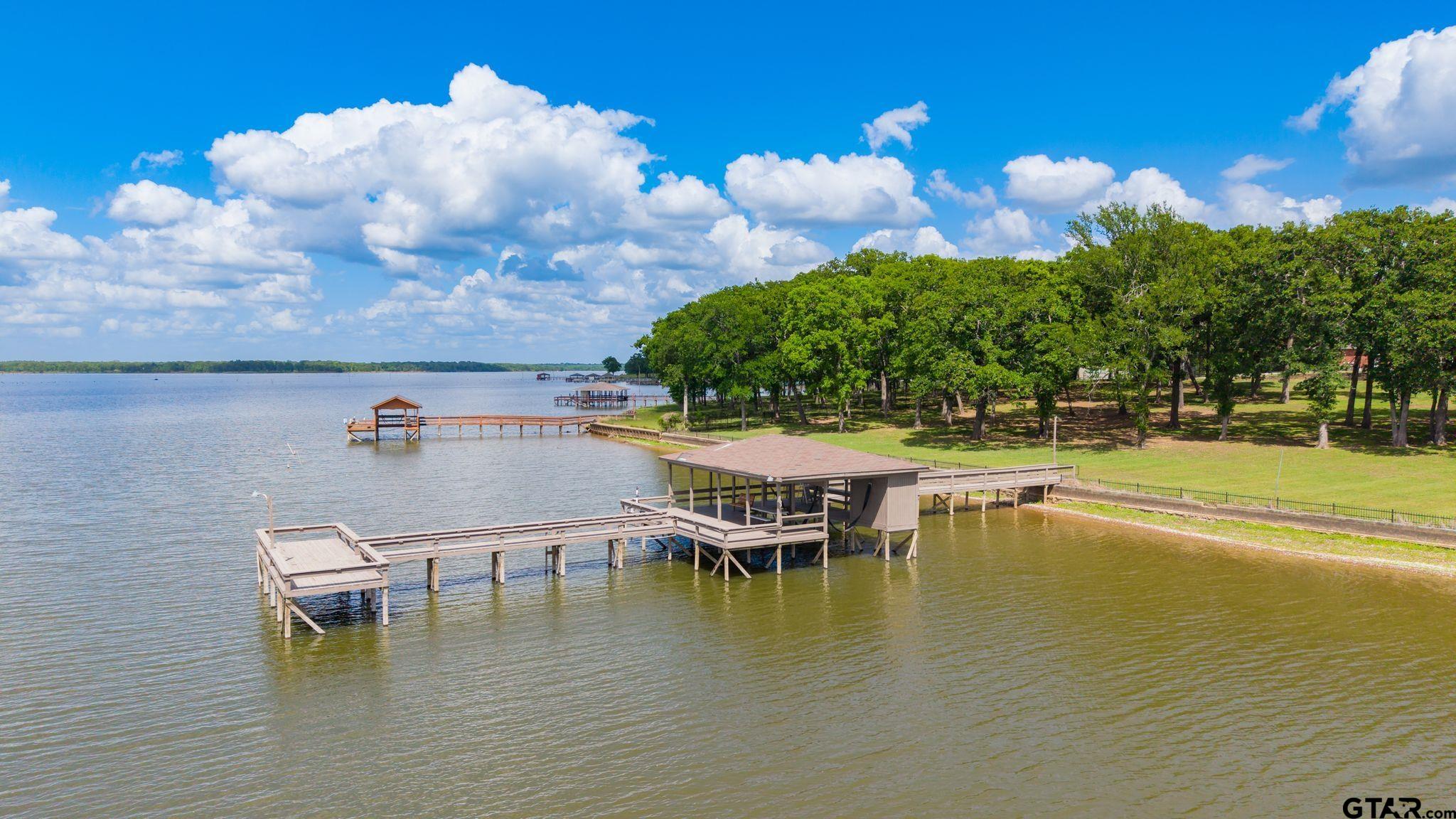 511 Rcr 3346, Emory, TX 75440