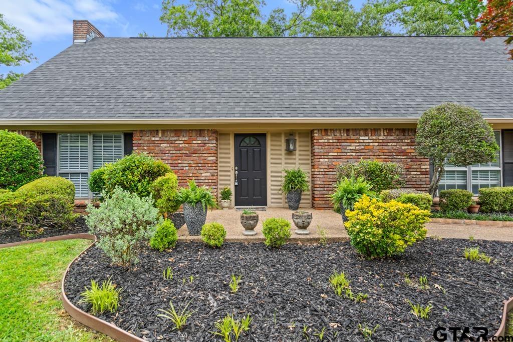 2110 Macbeth, Tyler, TX 75703 — photo 2