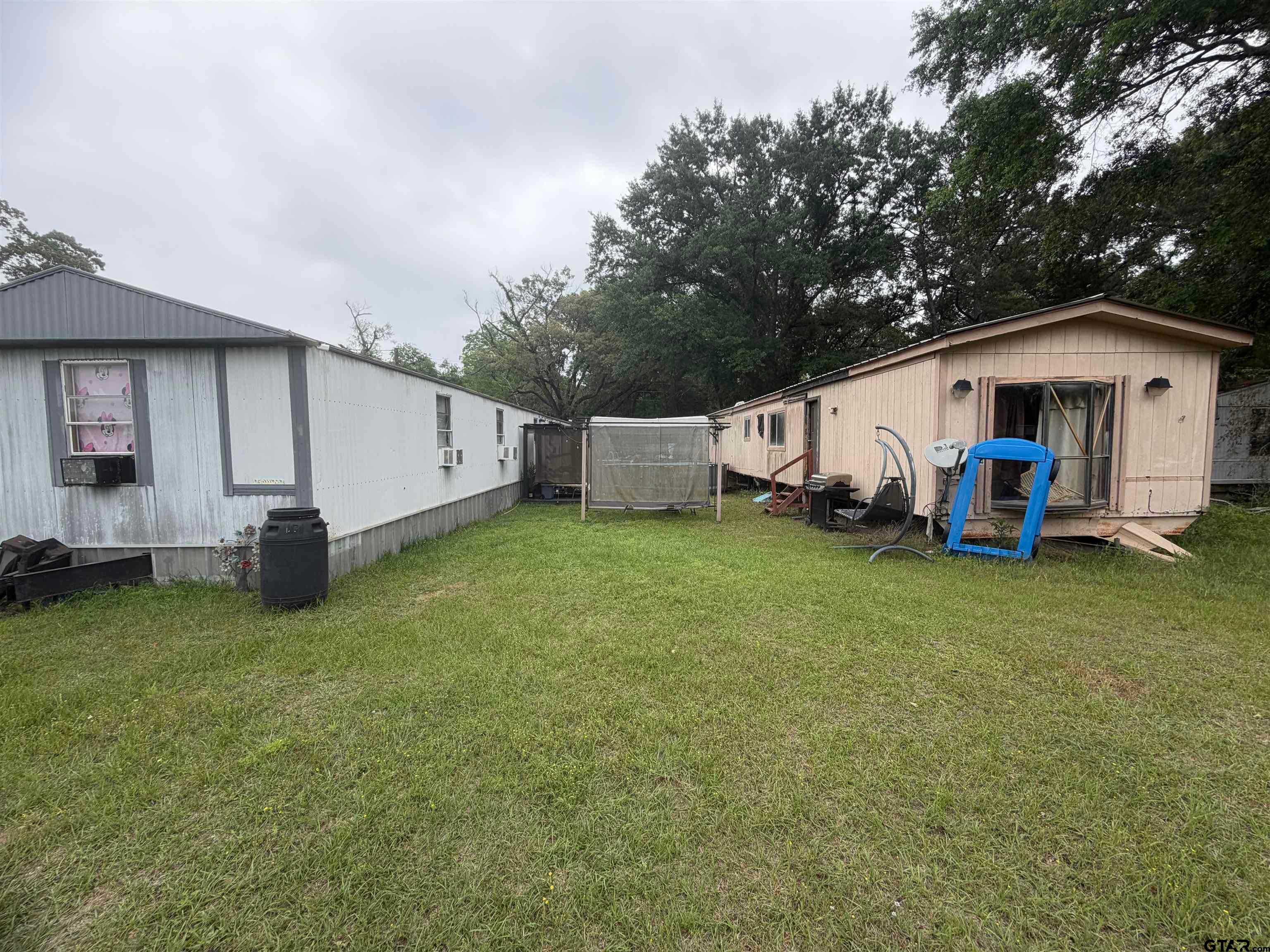 194 CR 3526 — photo