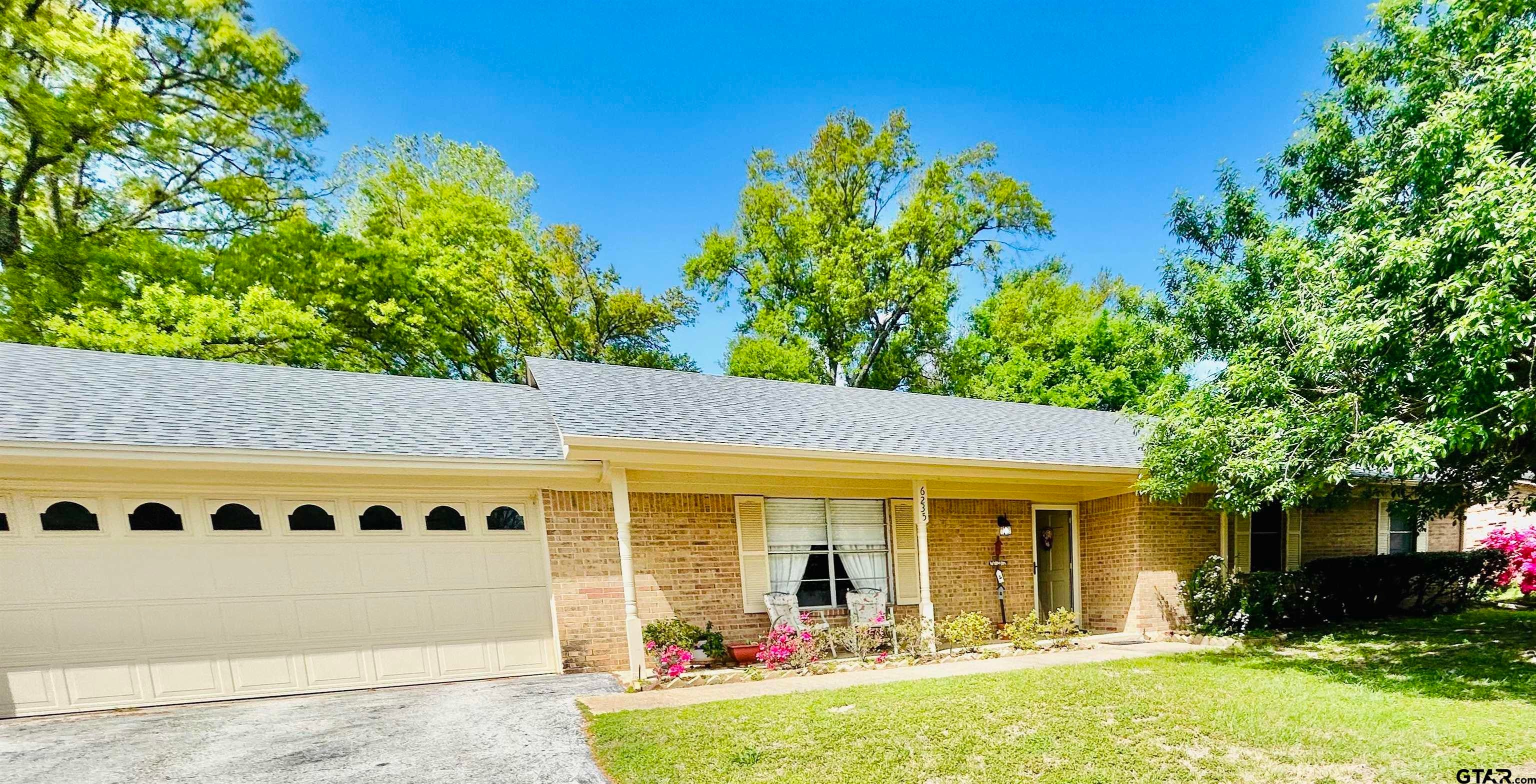 6235 Springbrook Dr — photo