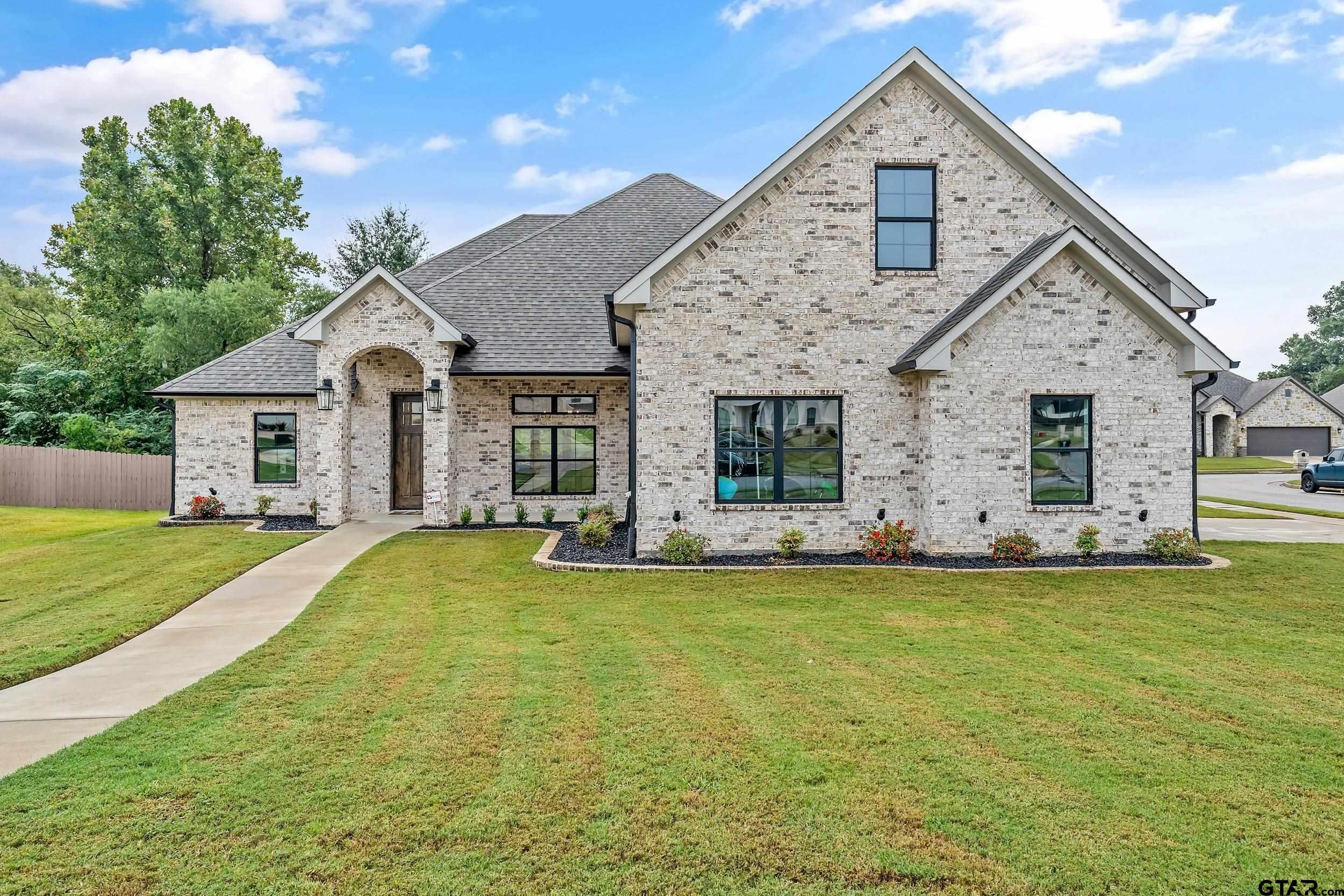 4212 Indian Creek Ct — photo