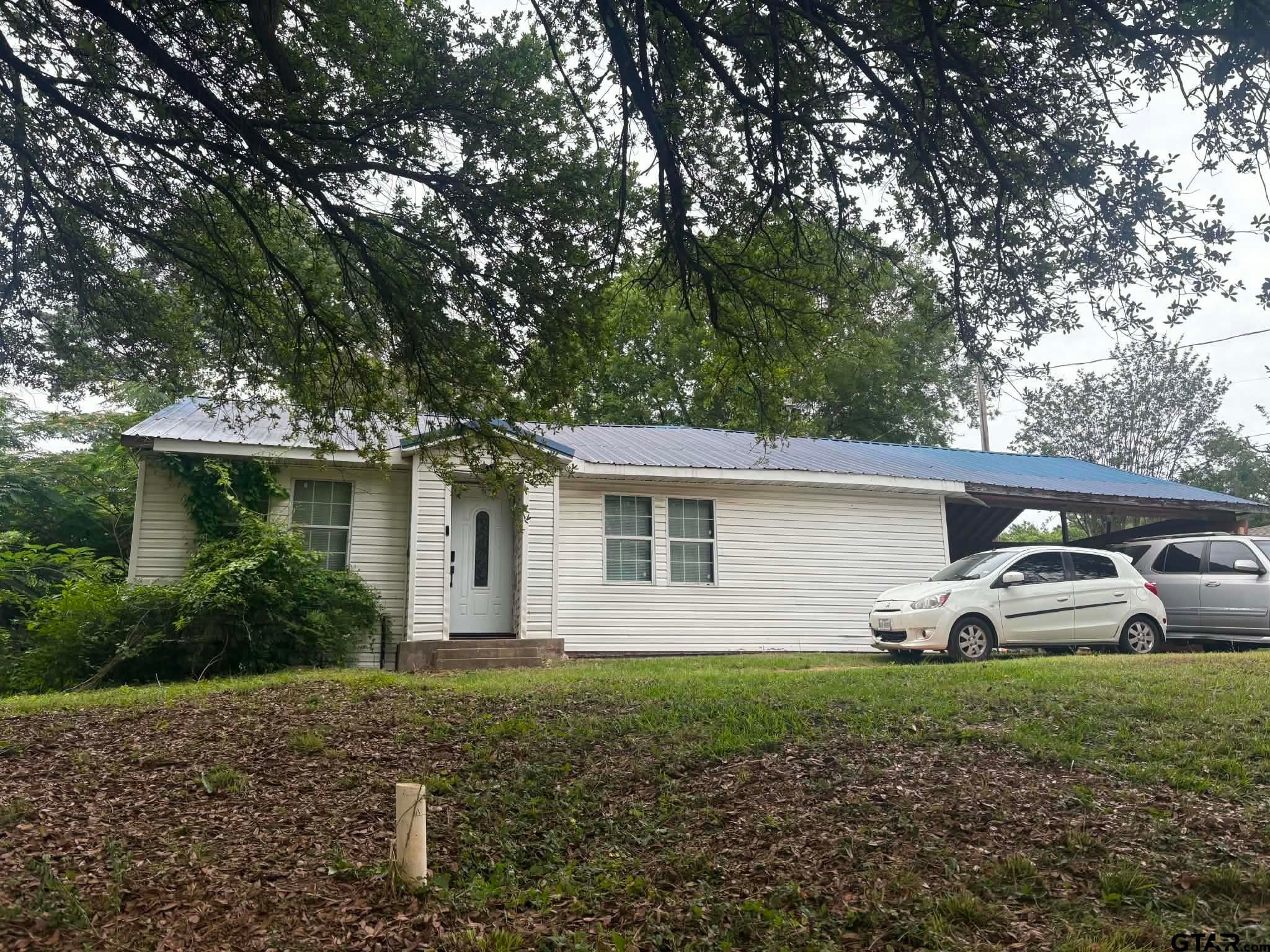 214 Stafford Hill — photo