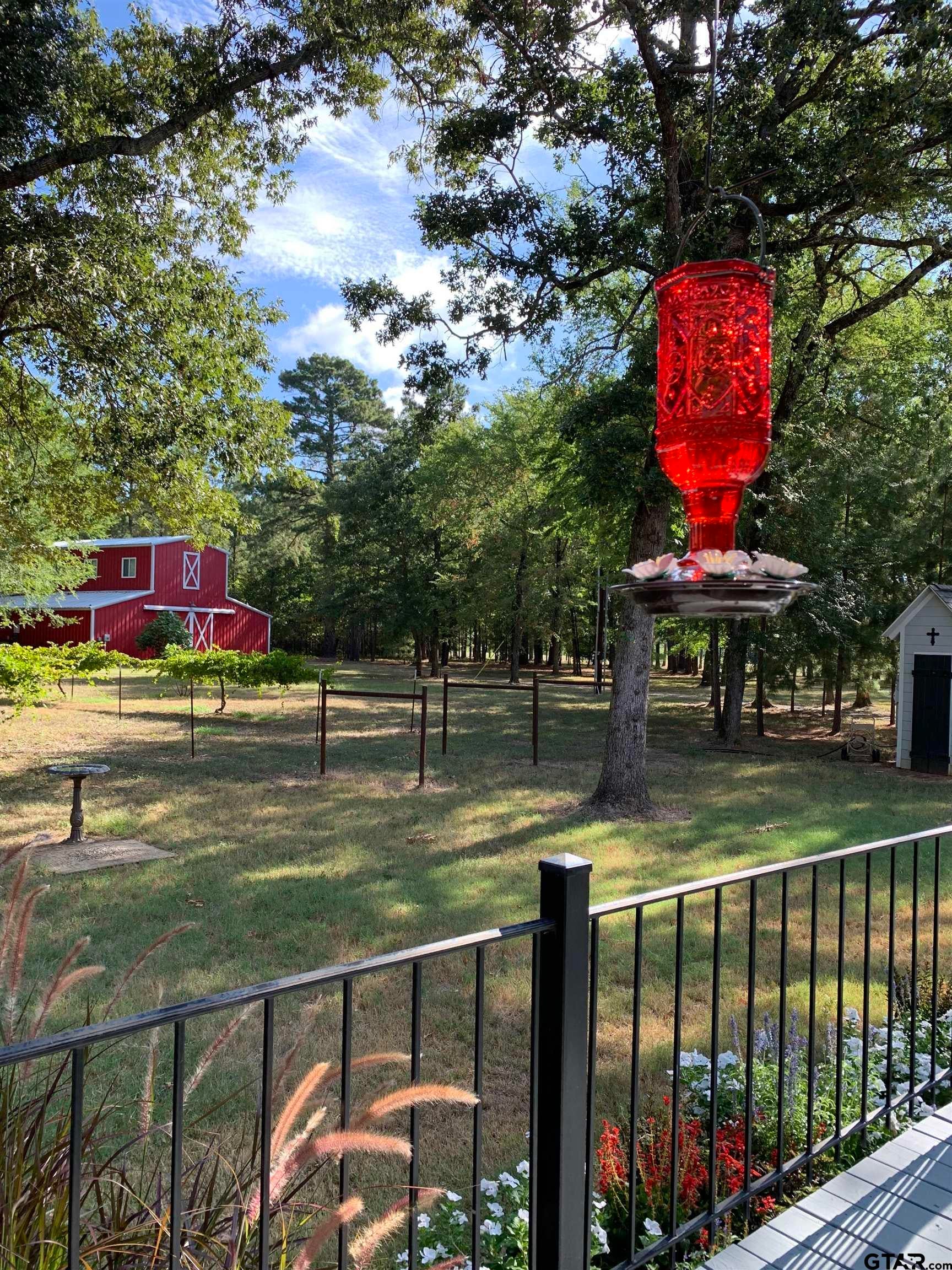 10427 FM 229 — photo