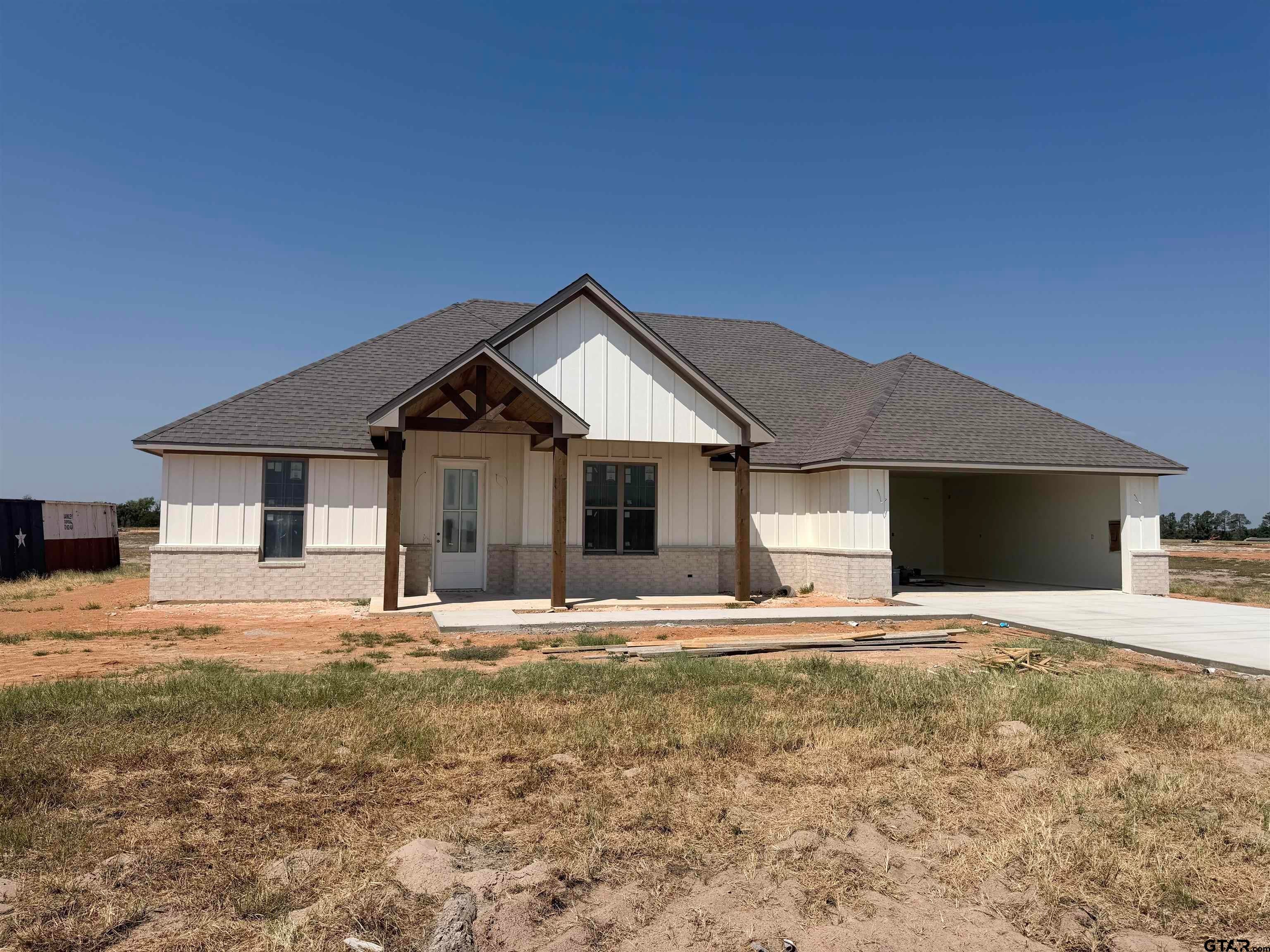 16321 County Road 441 — photo