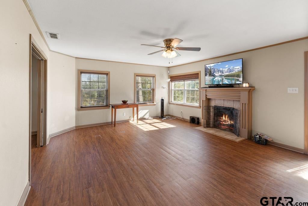23115 US 79 — photo