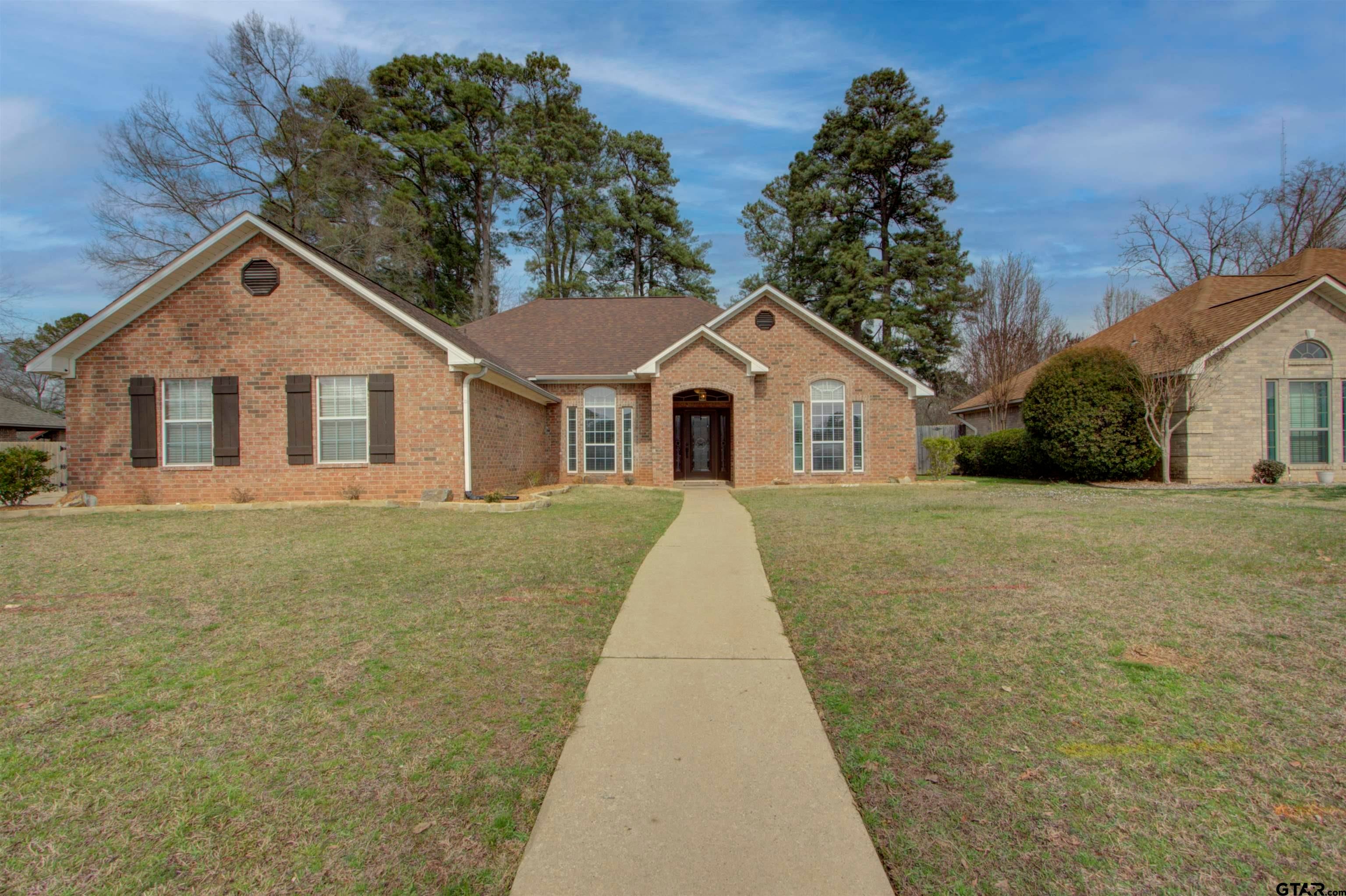 122 Corley Circle — photo