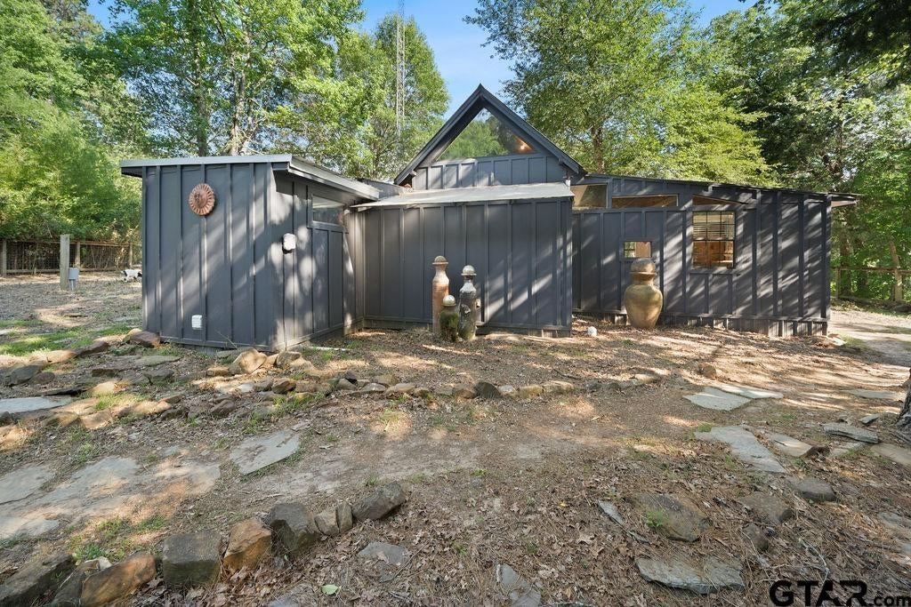 11314 FM 279 — photo