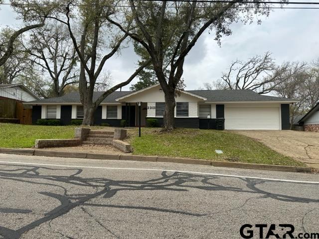 3301 Brookside Dr — photo