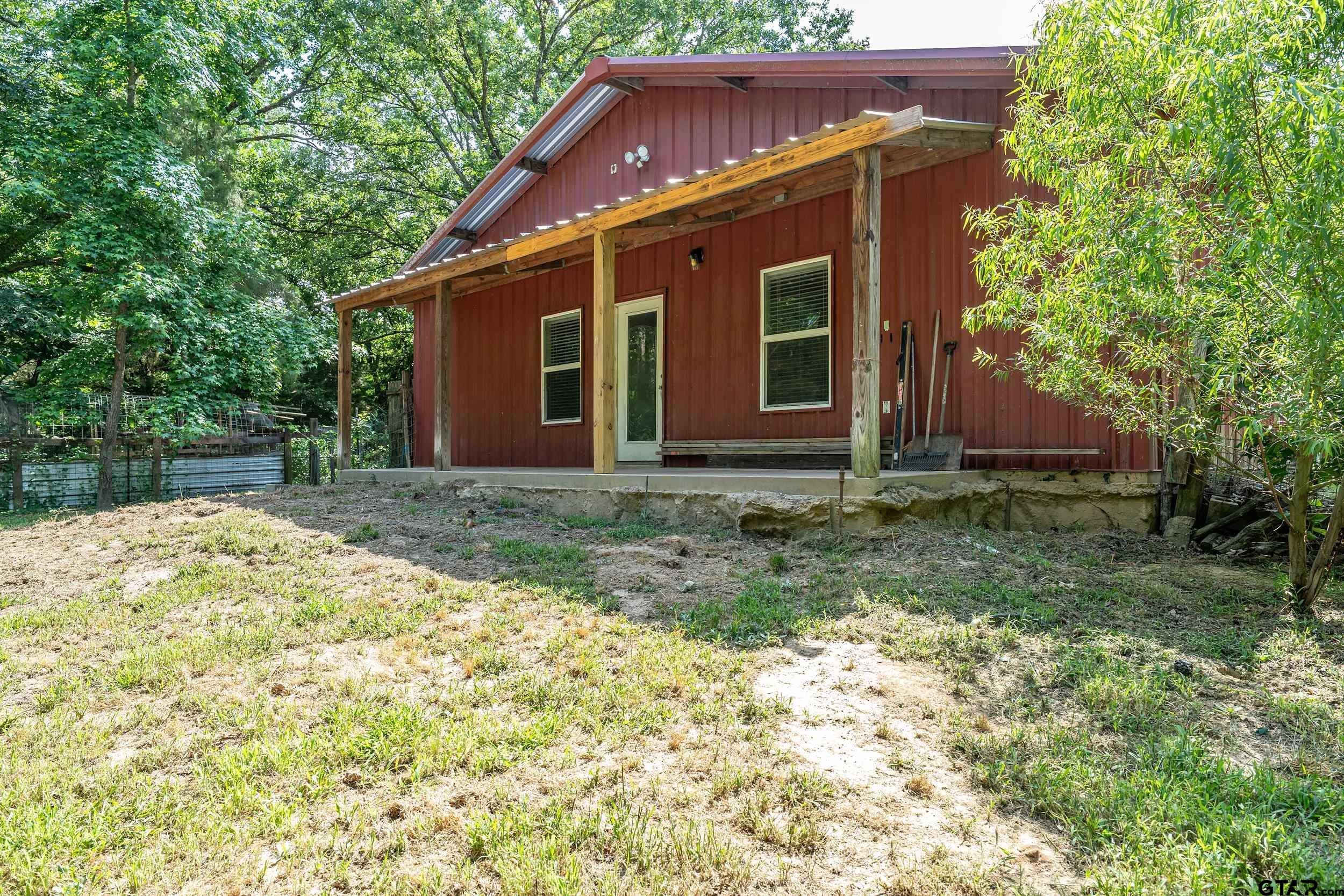 22253 County Road 422 — photo