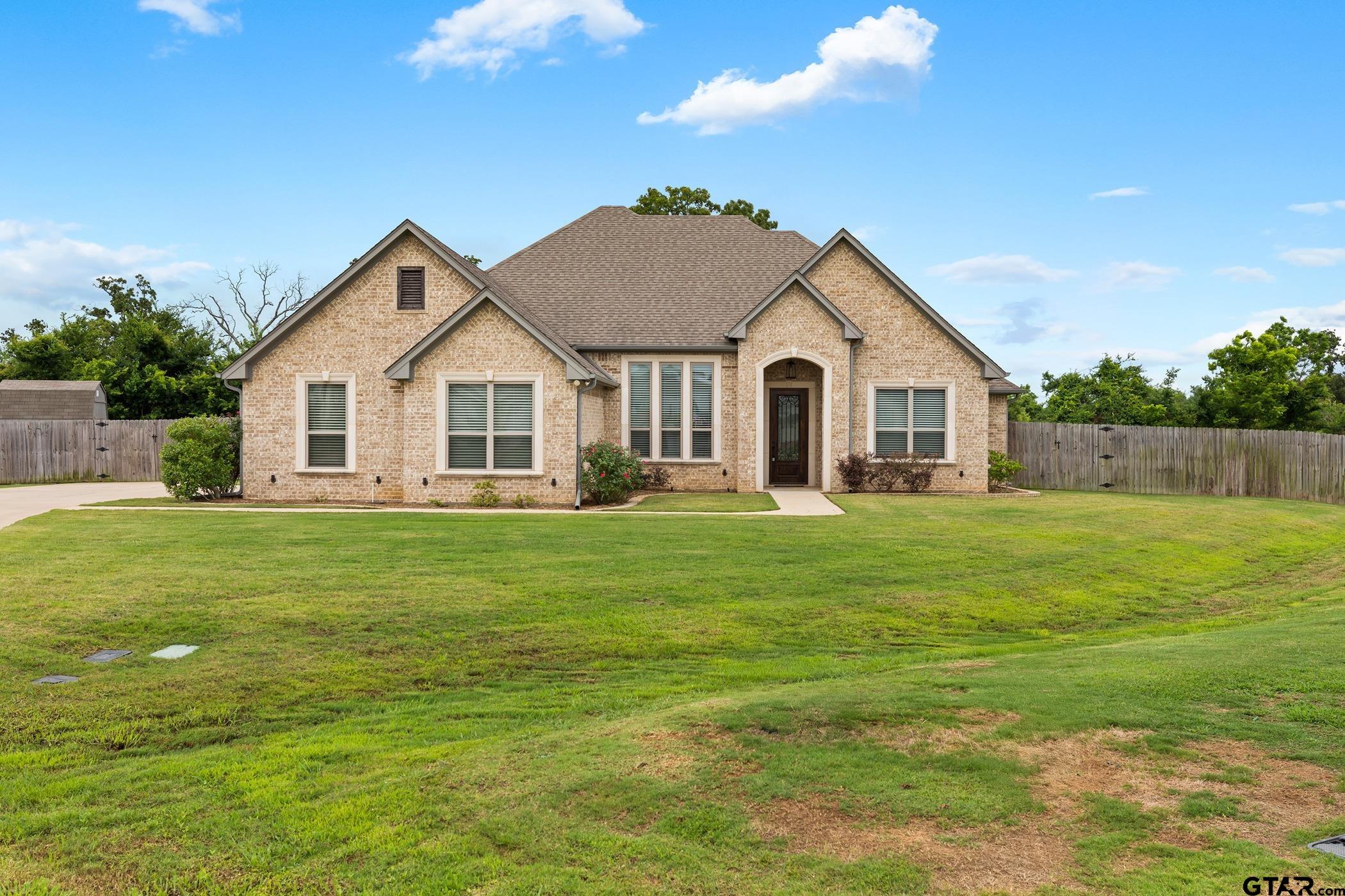 21553 Castle Rock Circle — photo