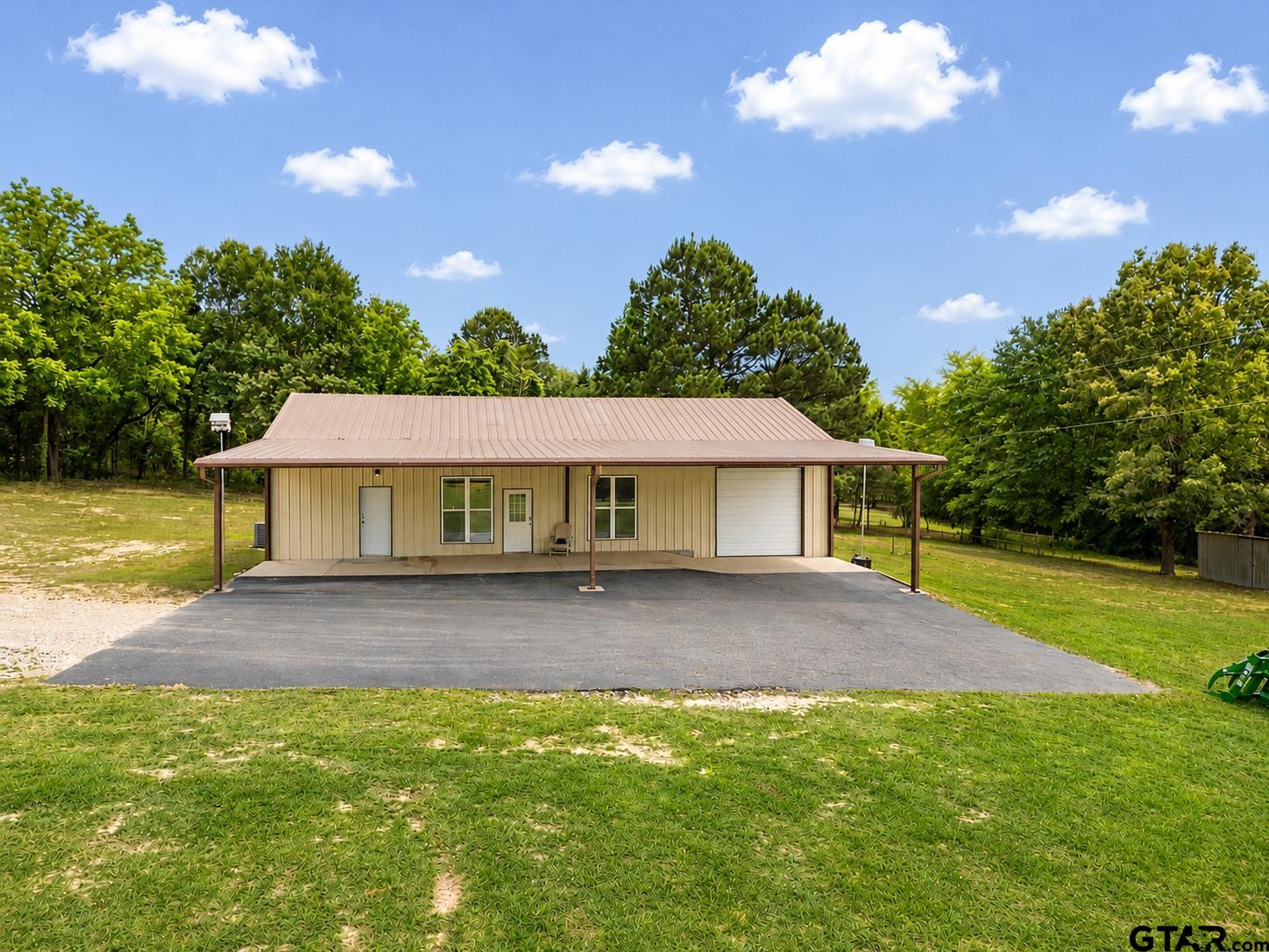 15322 CR 1113 — photo