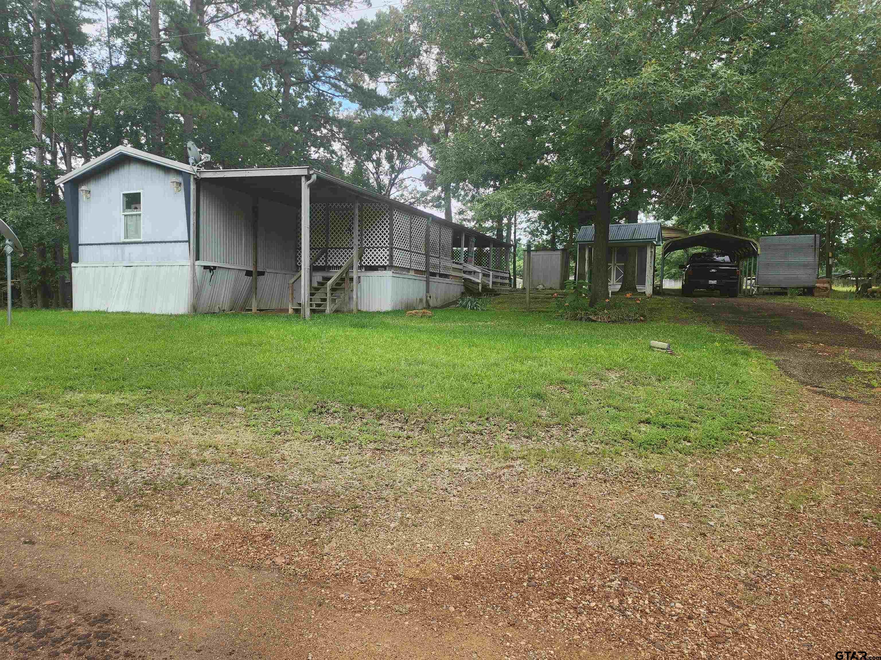 77 Pr 52046 — photo