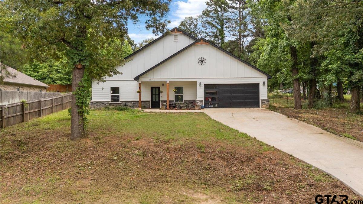 10186 Sparks Drive — photo