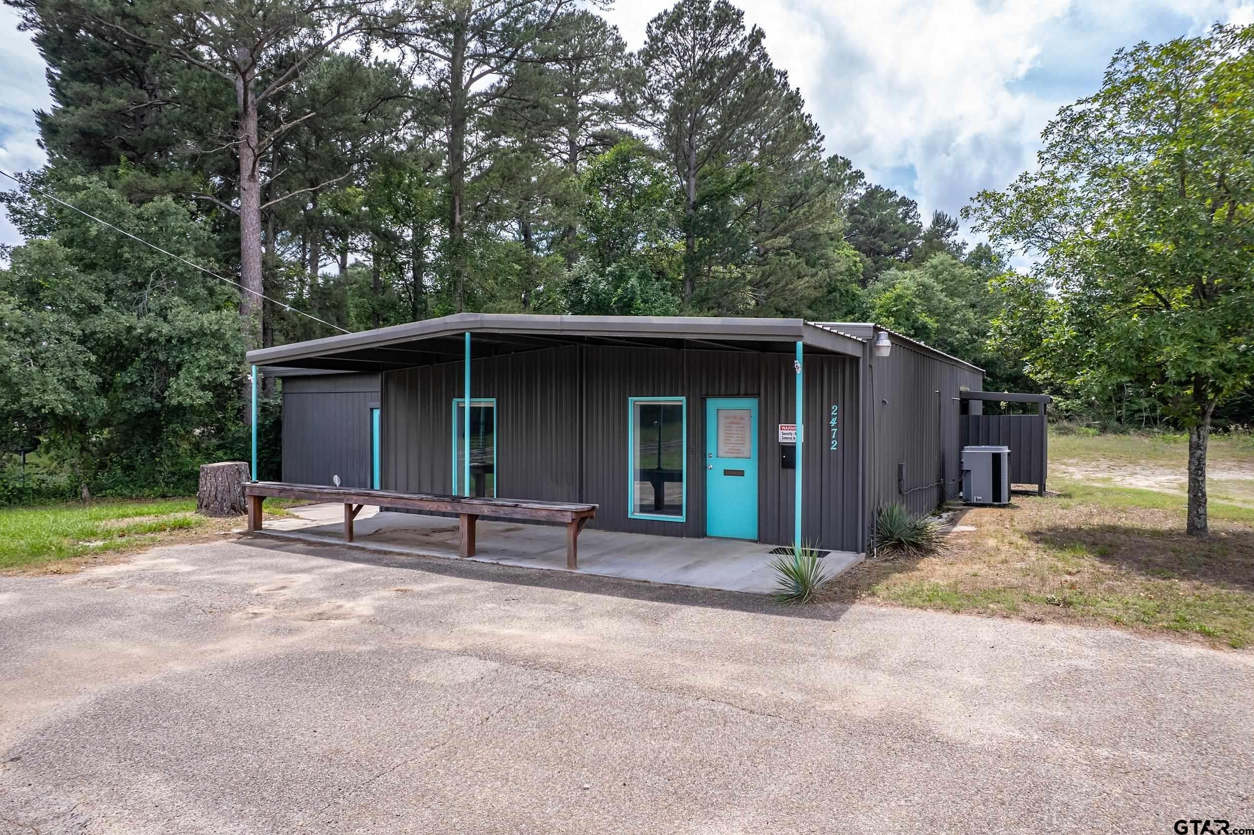 2472 S FM 2869 — photo