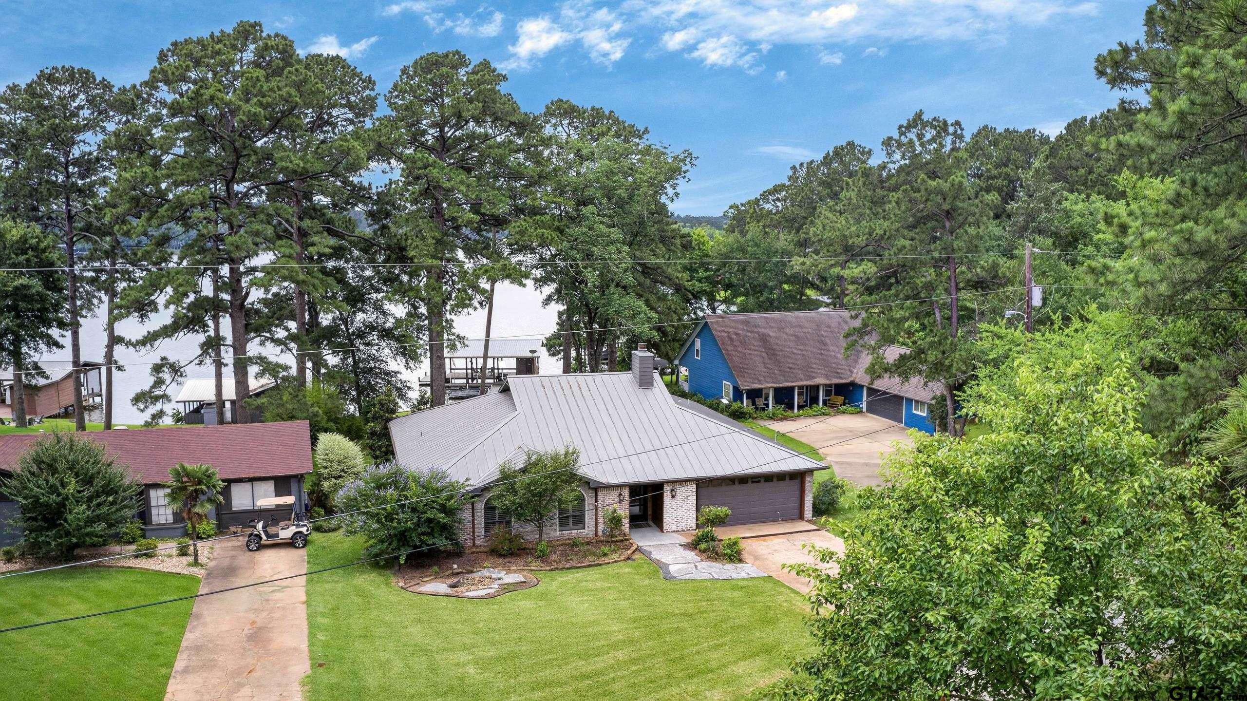 214 Lazy Lane Circle — photo