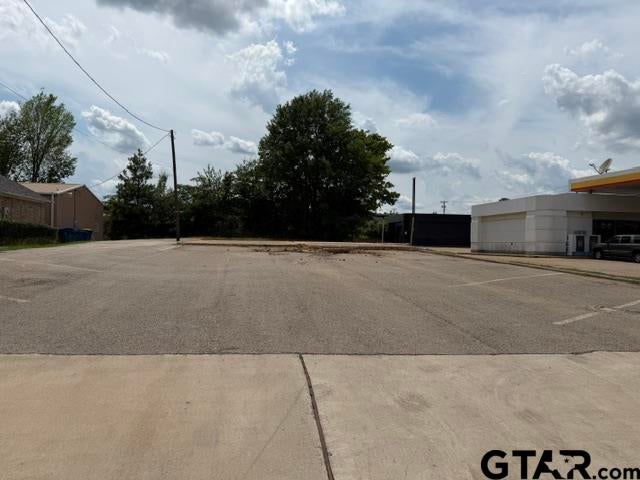 411 Hwy 110 N — photo