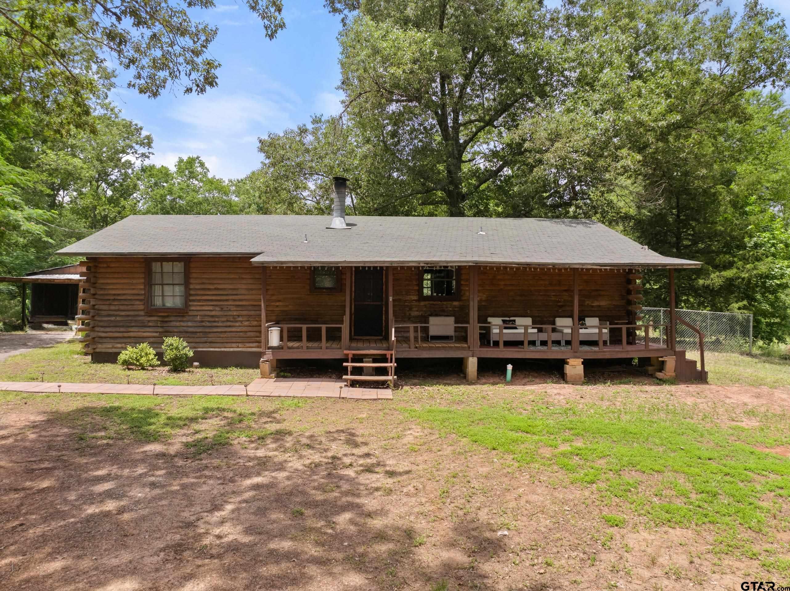 24087 FM 15 — photo