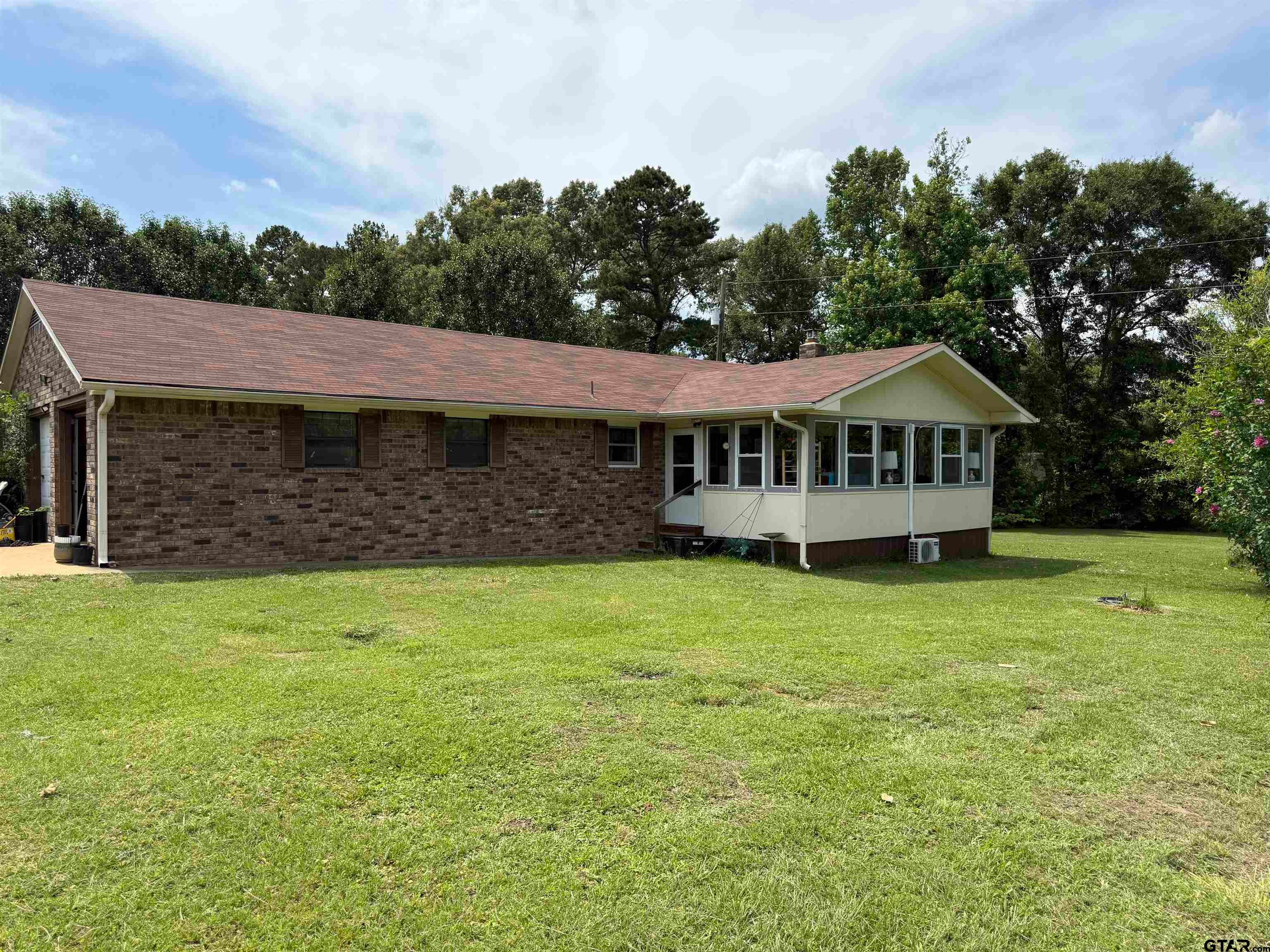 276 CR 3201 — photo