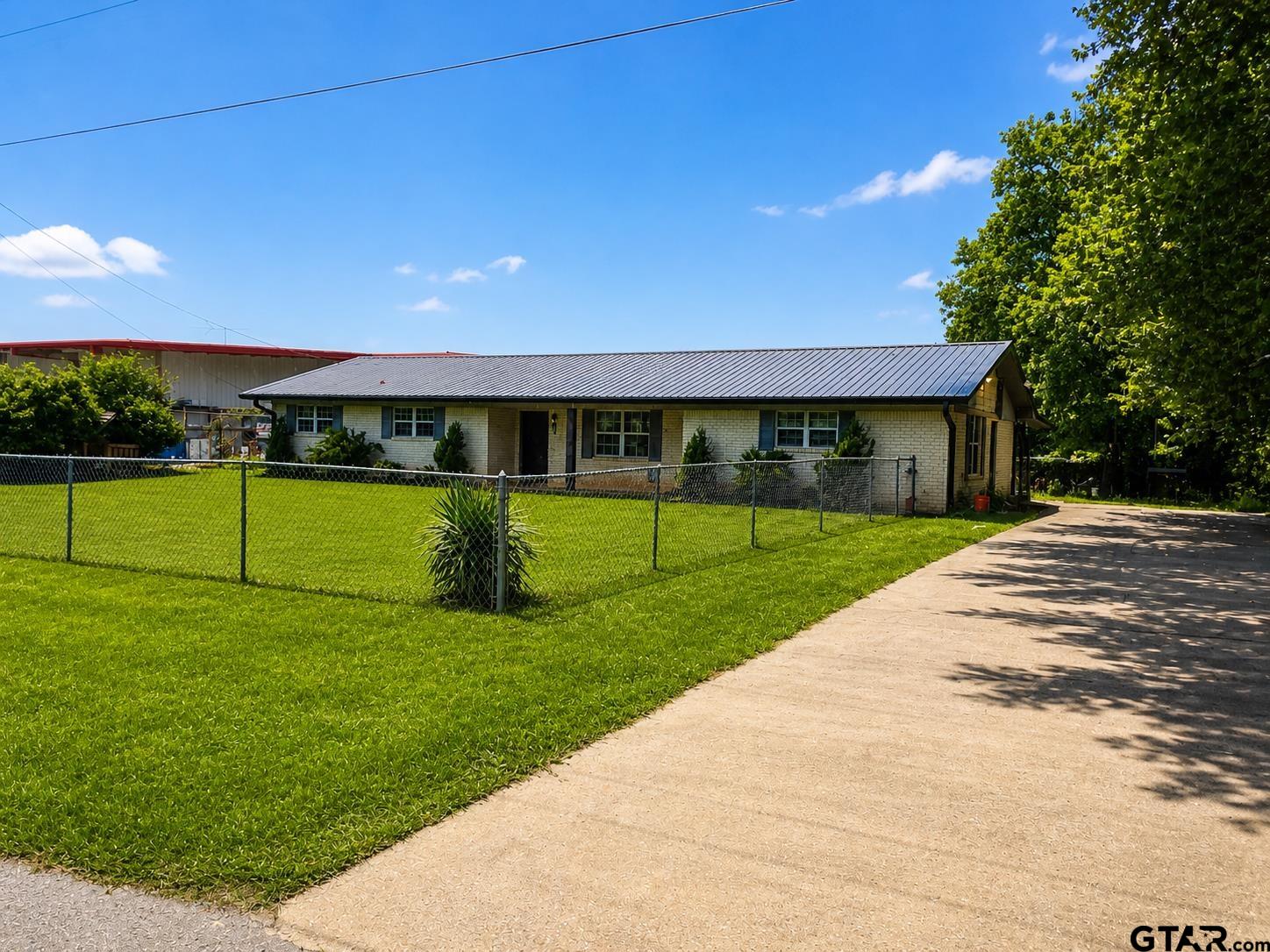 546 Old San Augustine Hwy — photo