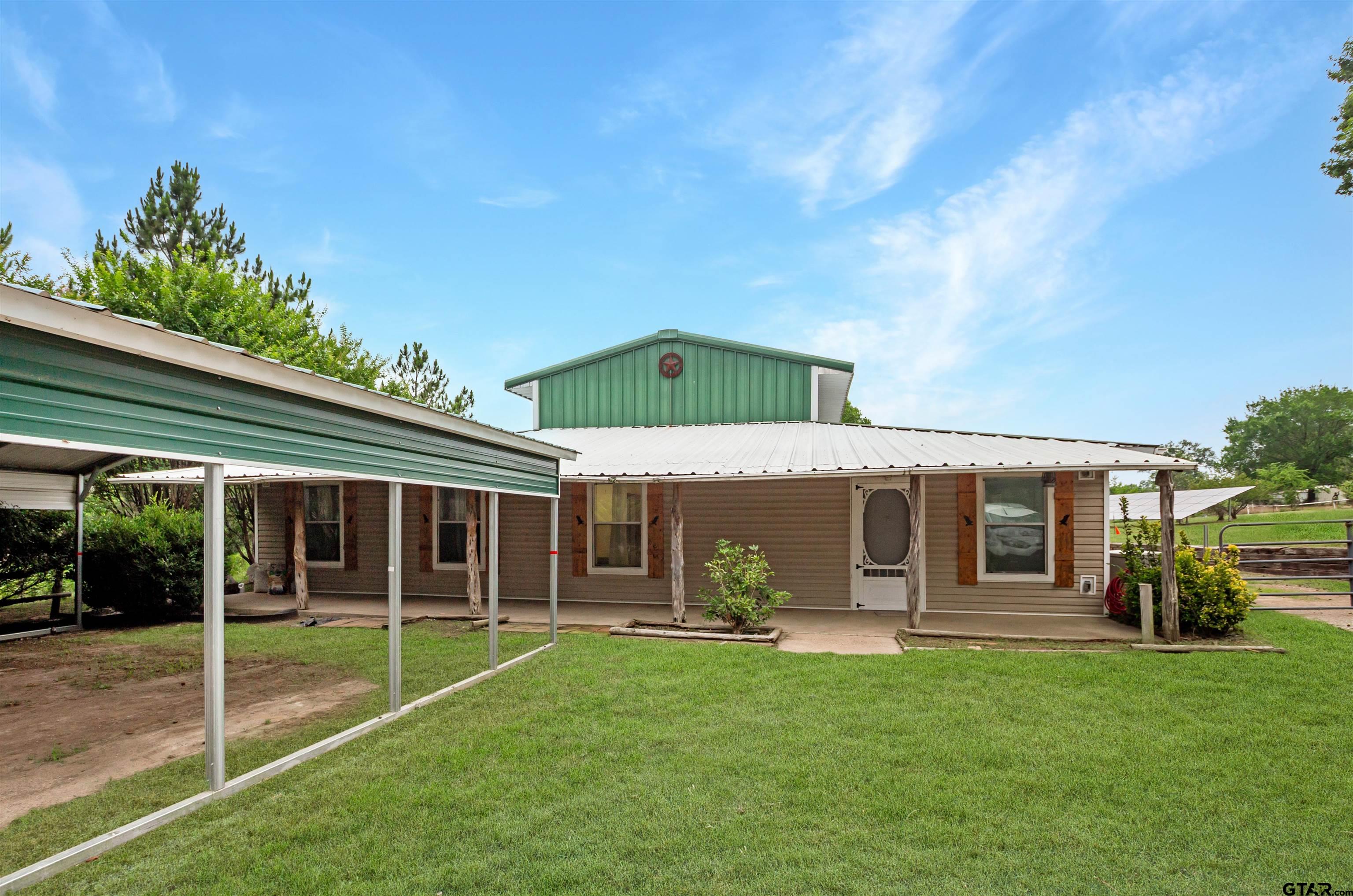 781 FM 315 S — photo