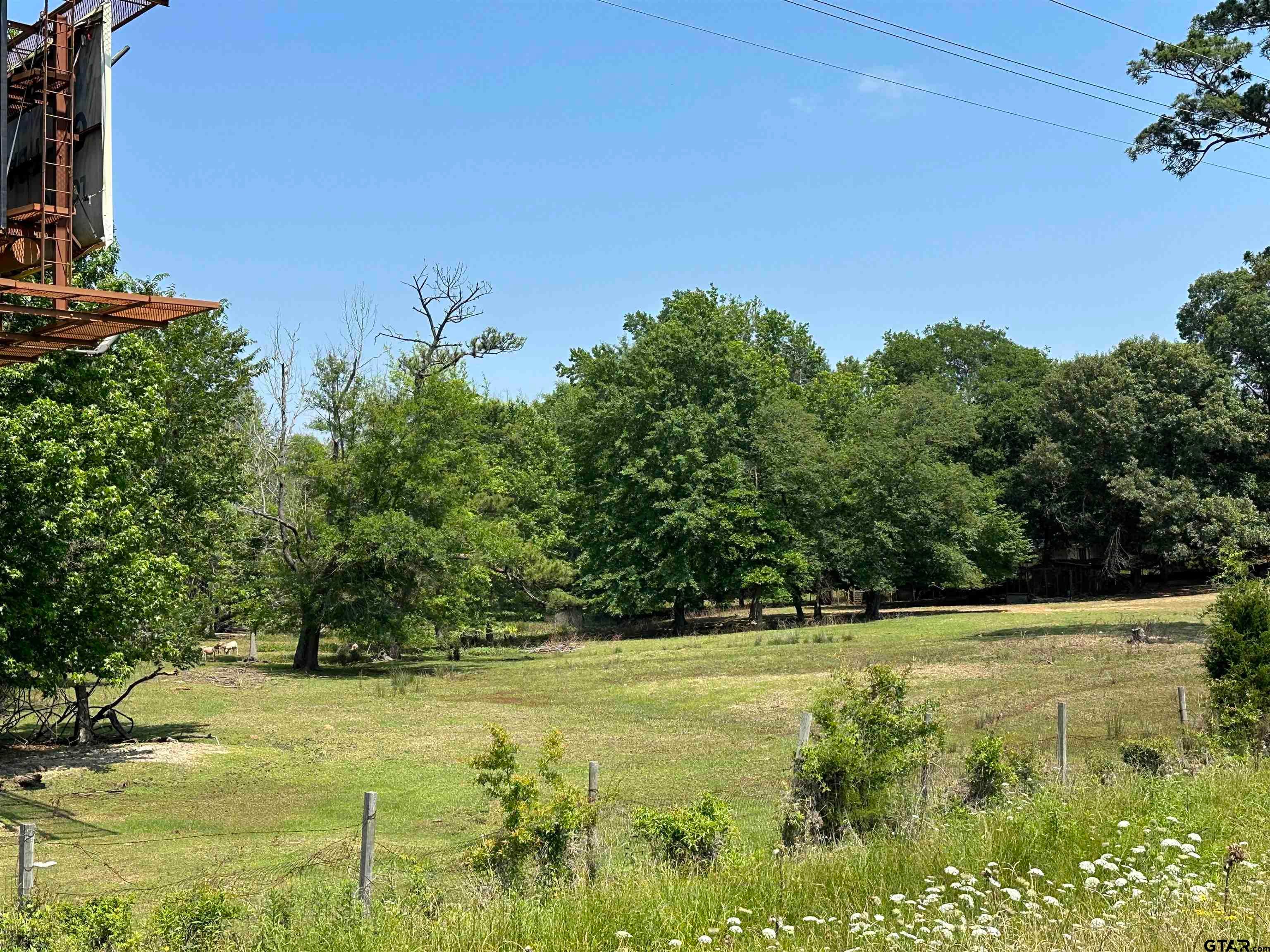 +/- 4.59Ac Tbd Kilgore Dr./US 259 N. — photo