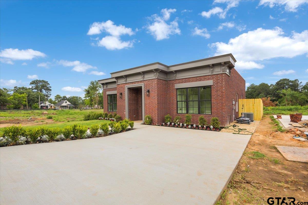731 Britton, Tyler, TX 75701 — photo 3