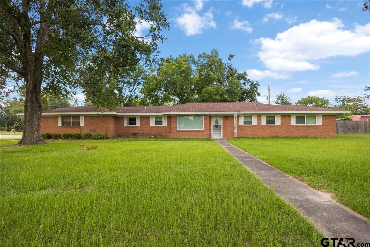1201 Johnson Drive — photo