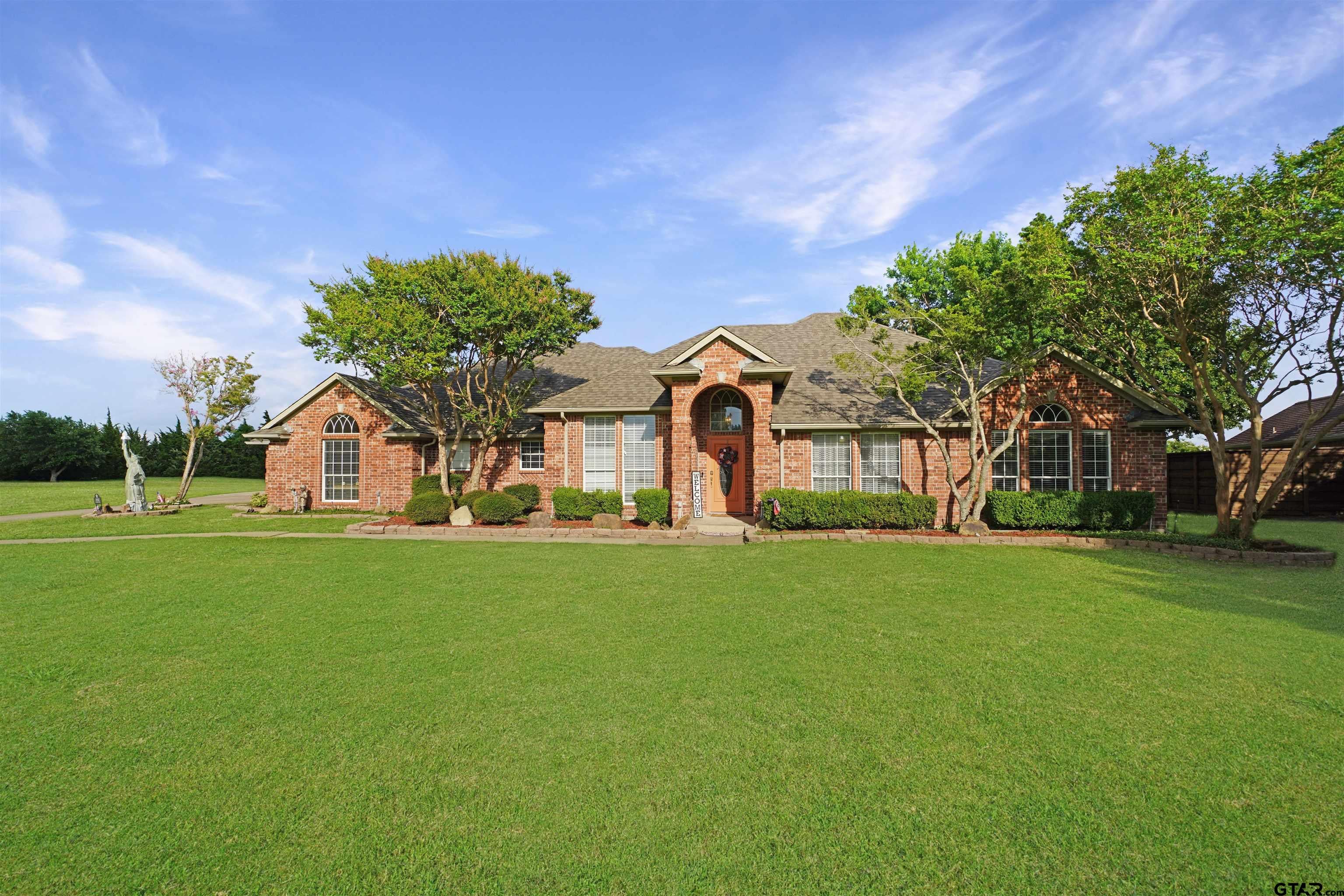 2152 Chisholm Trail — photo