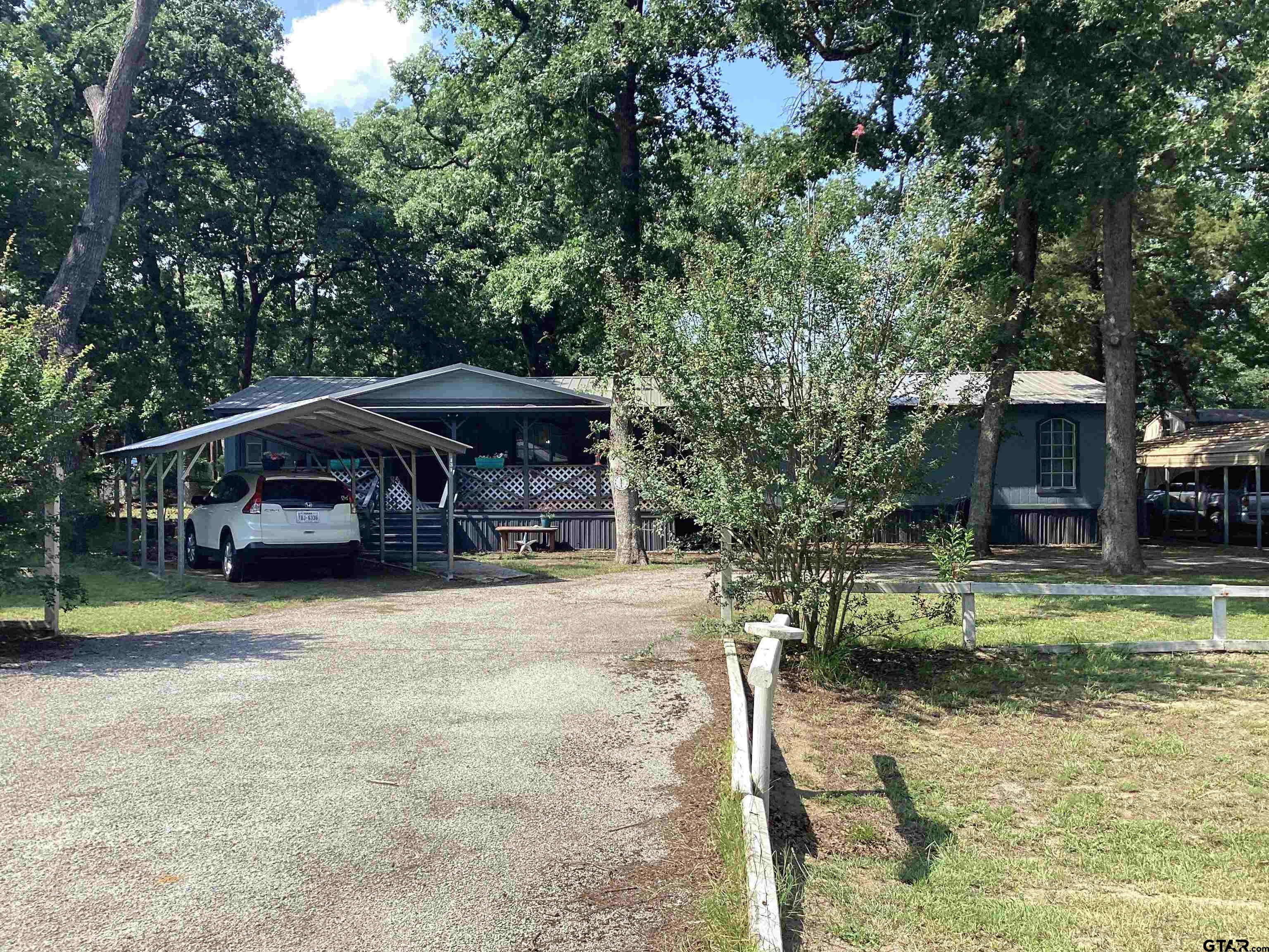 131 E Cedar Lane — photo