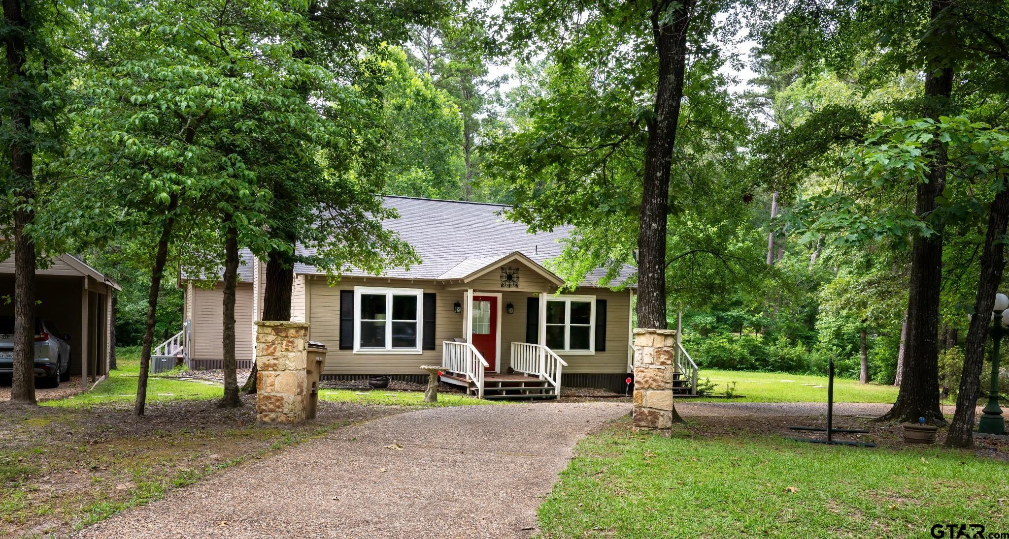 114 Butternut Glen — photo