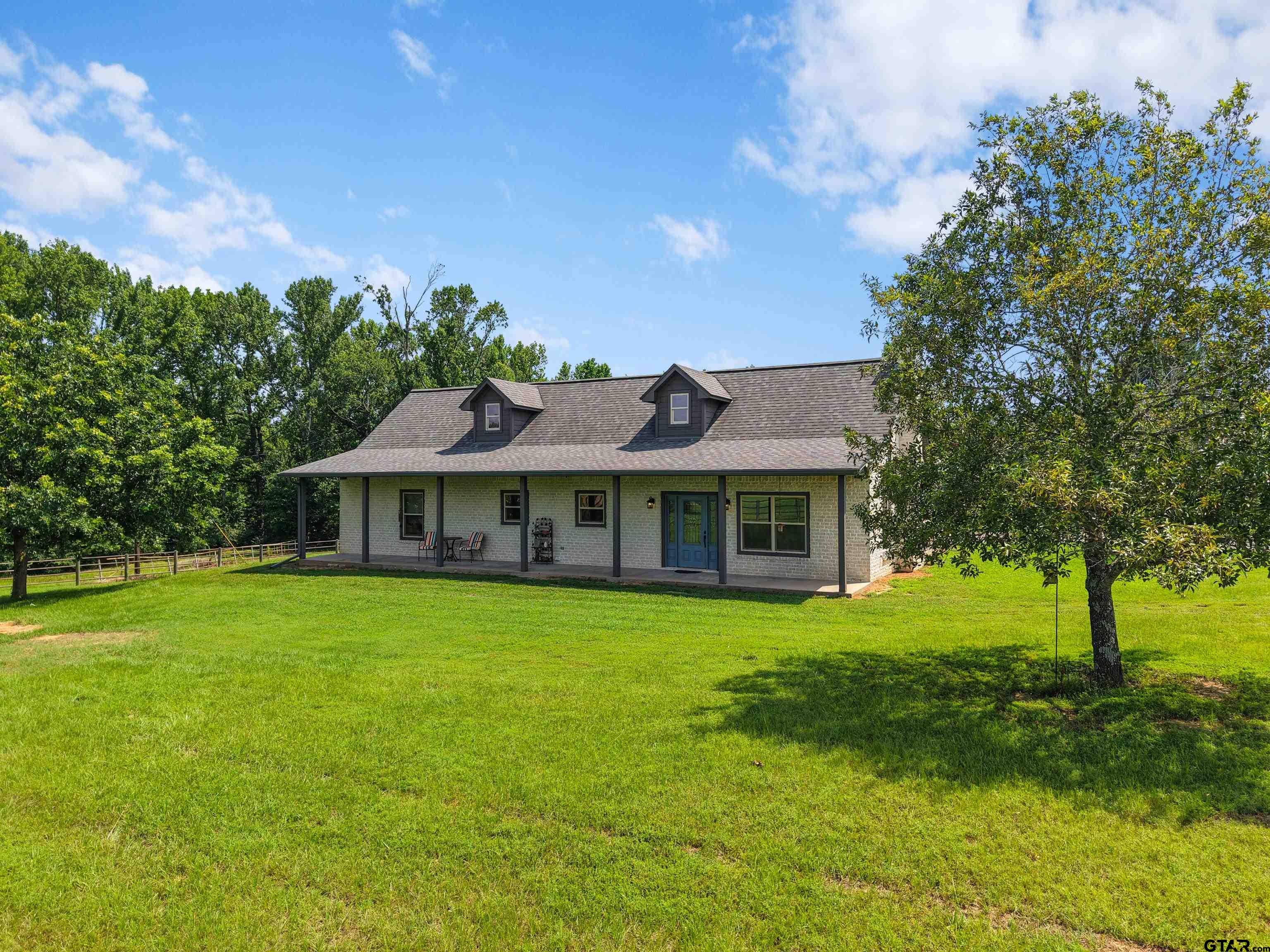 5884 FM 1650 — photo
