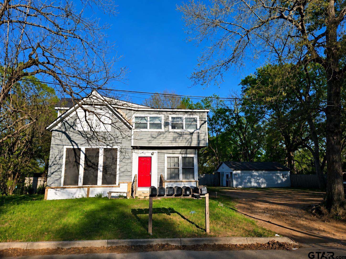 1106 Esplanade St — photo