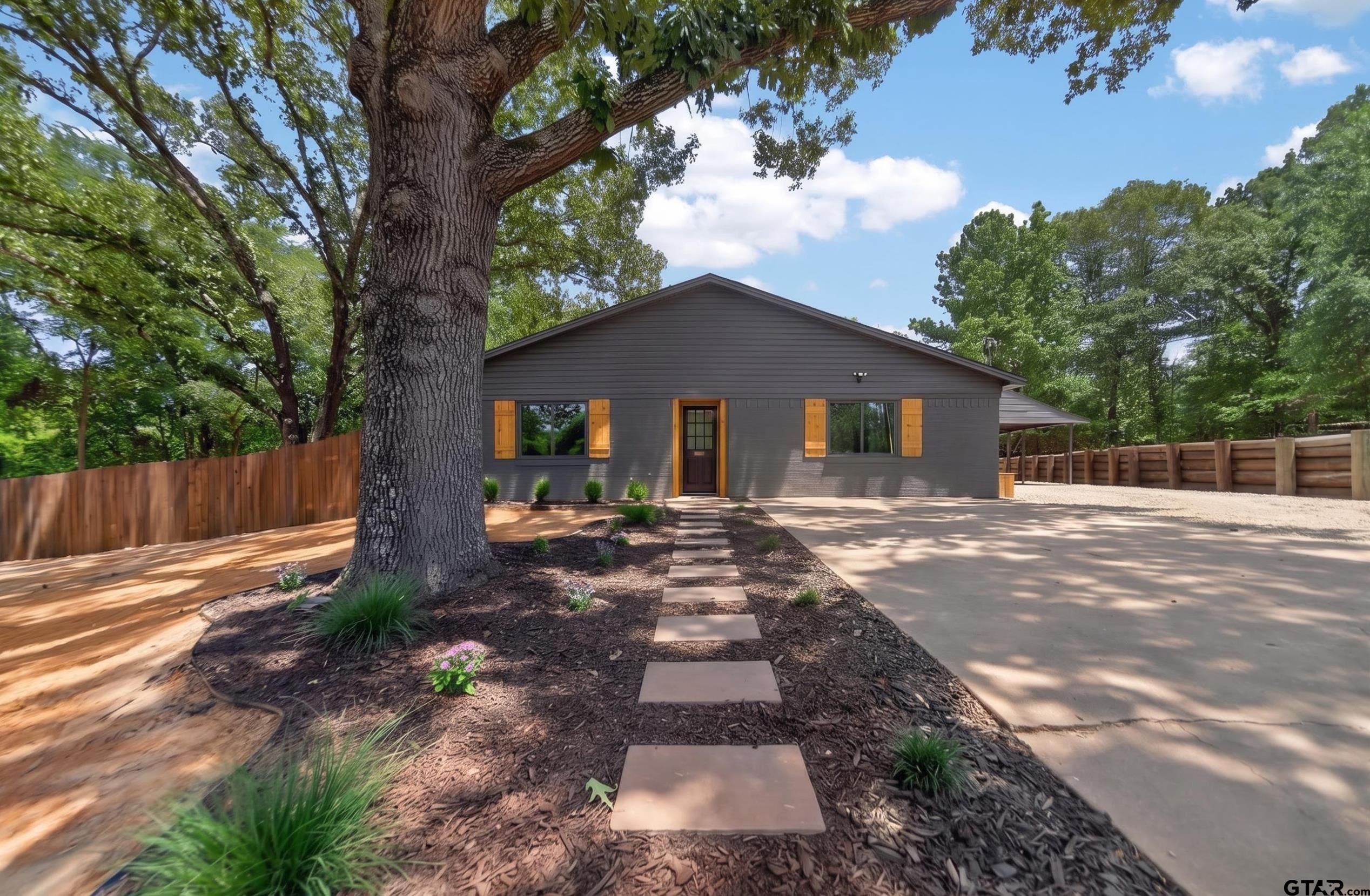 Home in Tyler, TX 75709 — photo 2