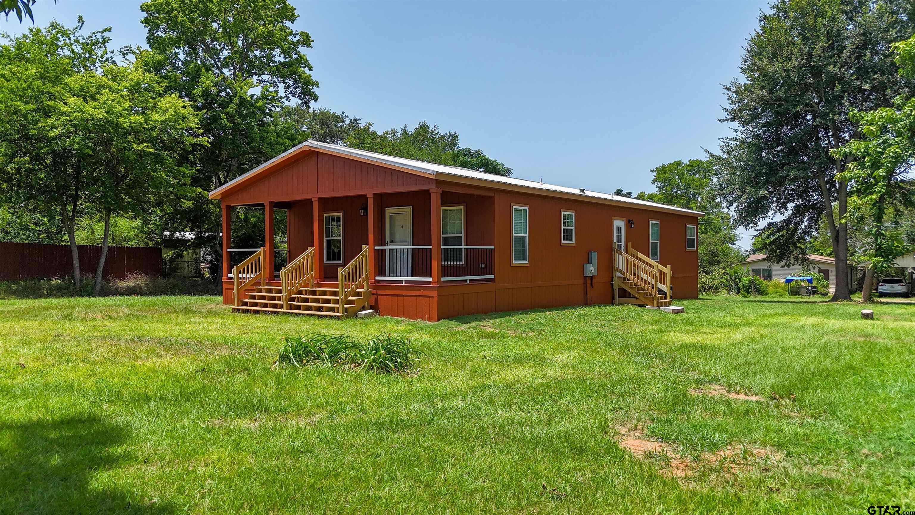 11165 CR 4117 — photo