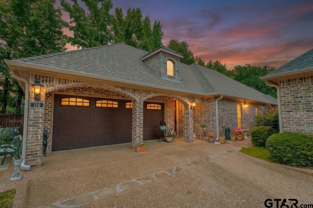 110 Timber Creek Ct — photo