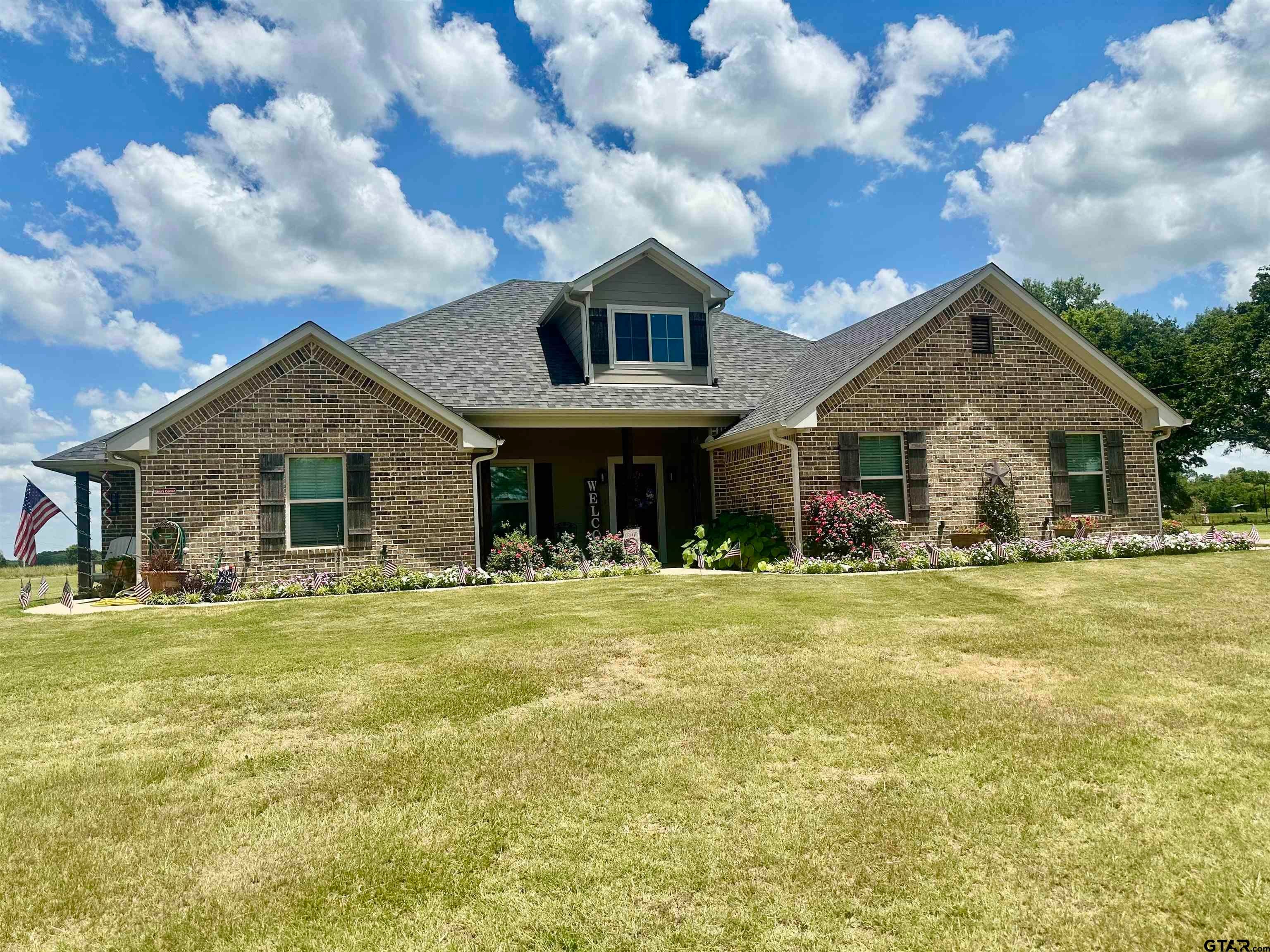 1491 Hopson Drive — photo