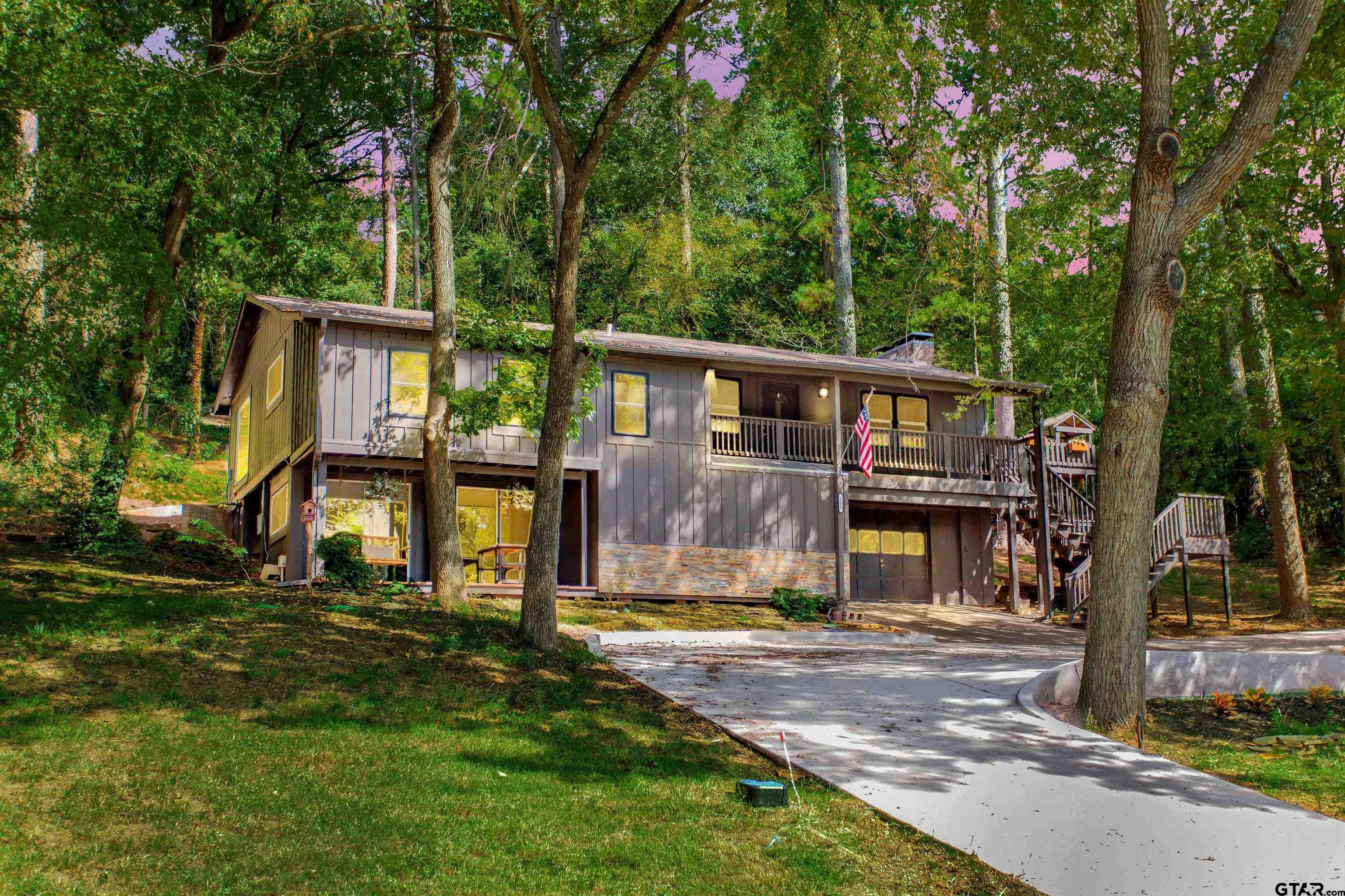 211 Hideaway Ln Central — photo