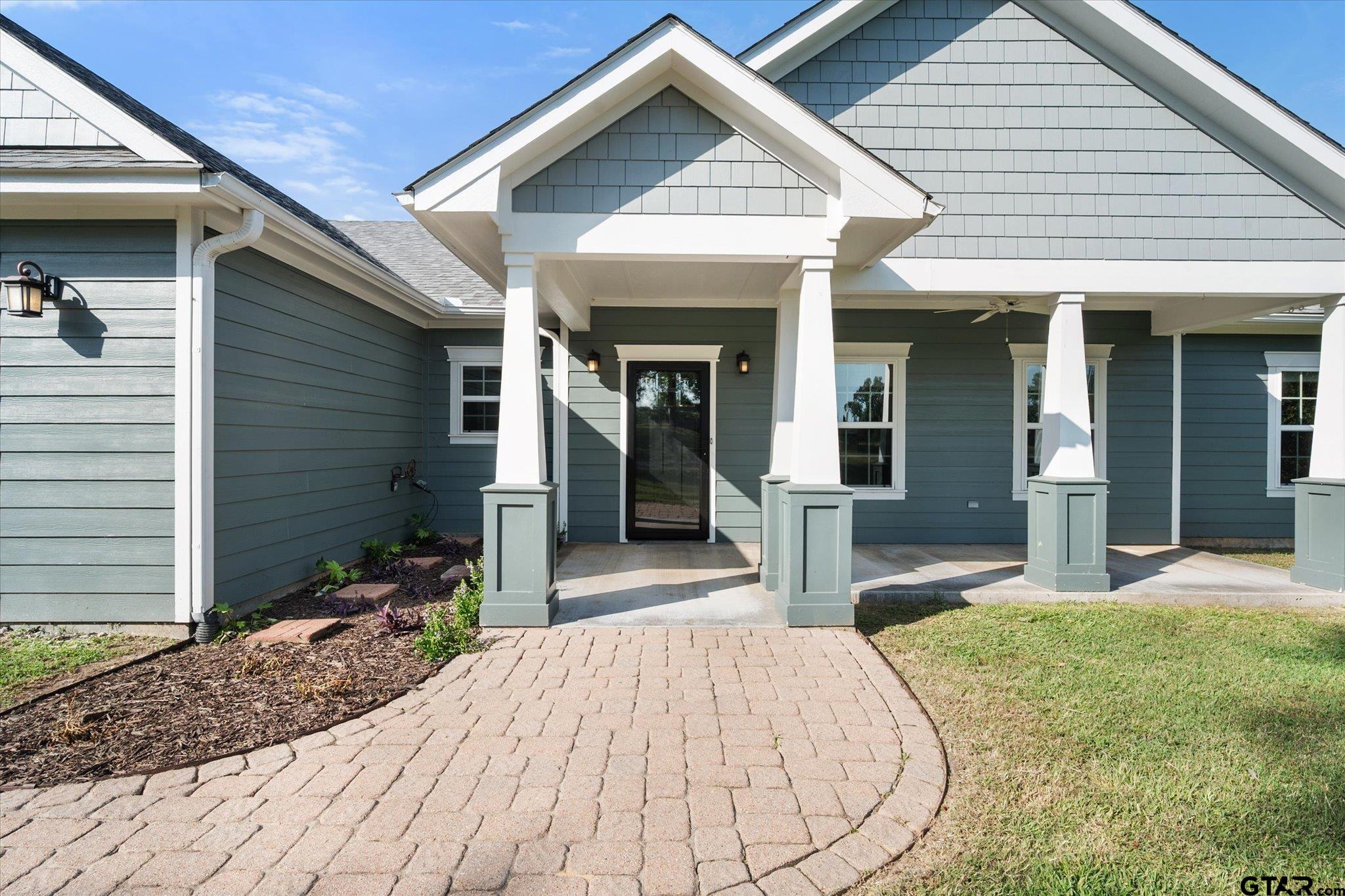 5568 S FM 779 — photo