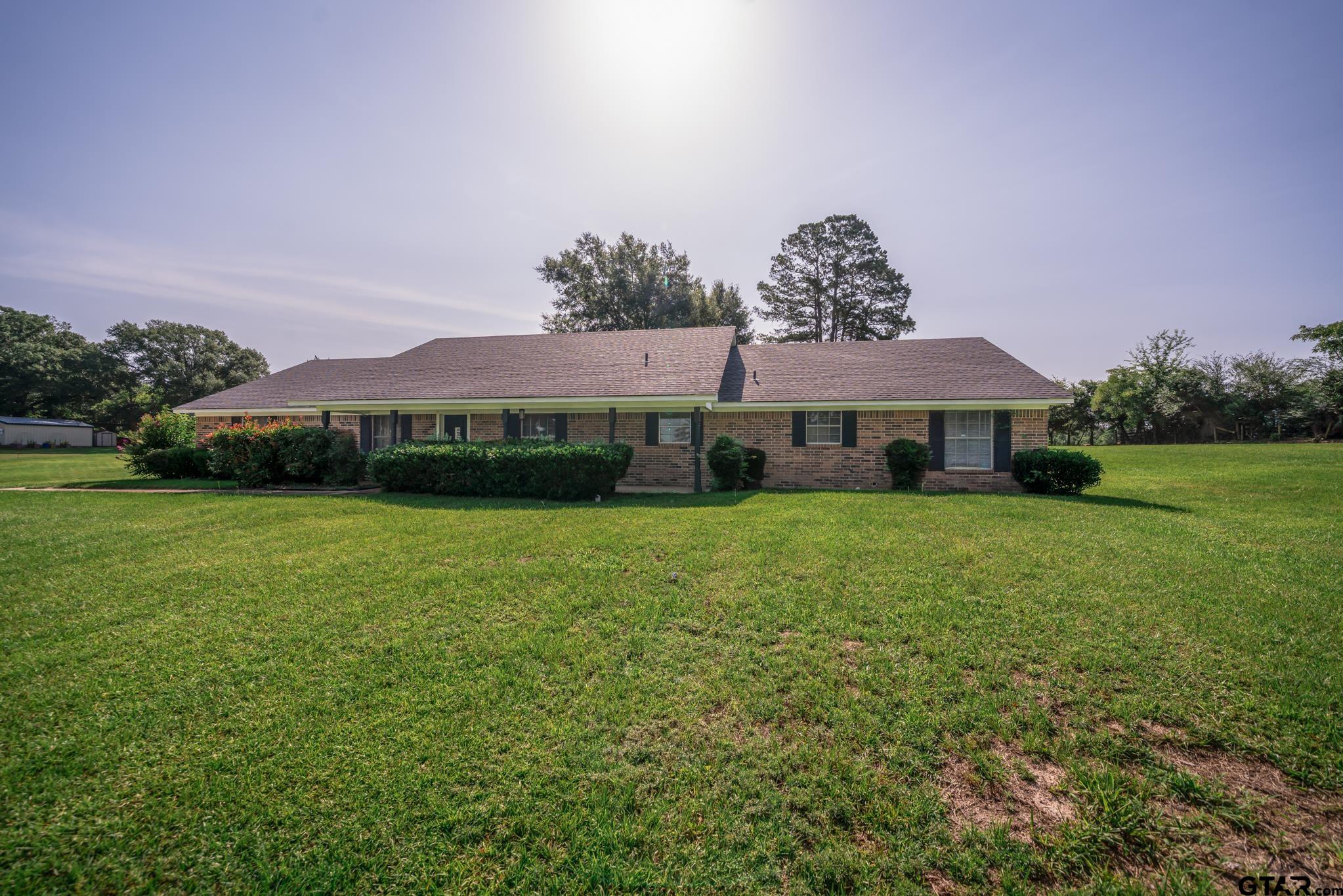 1668 FM 2685 — photo