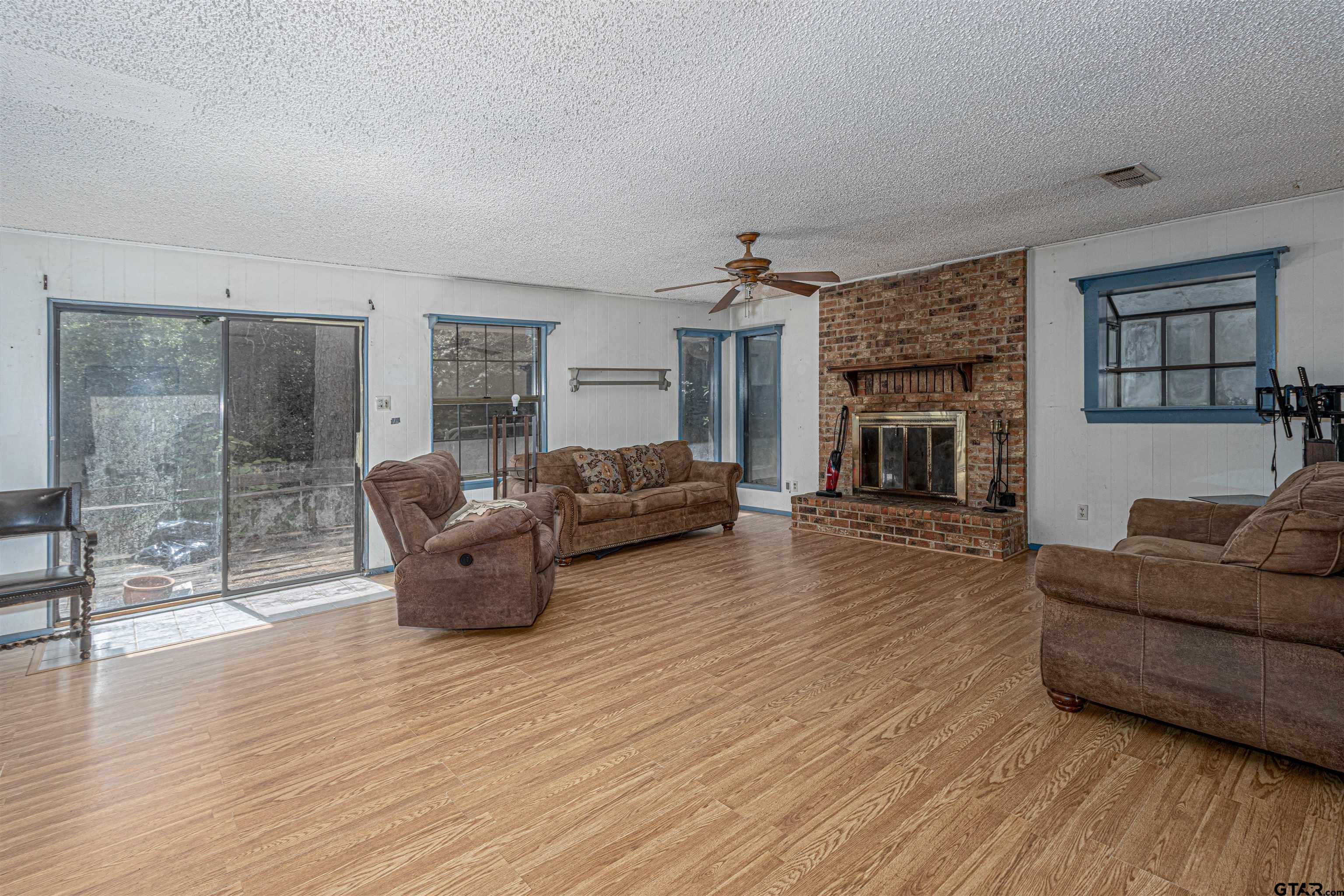 437 Hideaway lane E, Hideaway, TX 75771 — photo 2