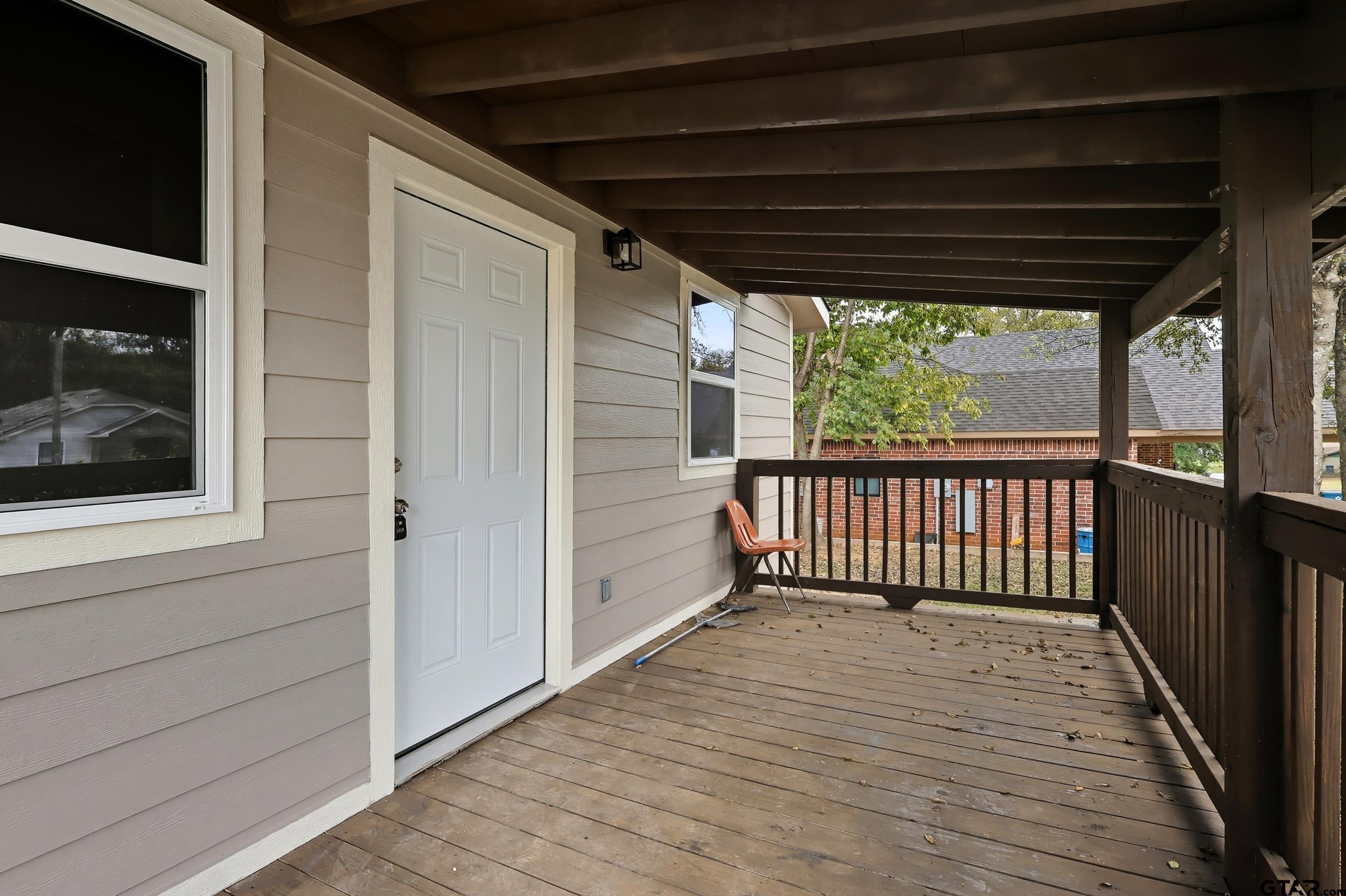 1005 E 9th, Mt Pleasant, TX 75455 — photo 3