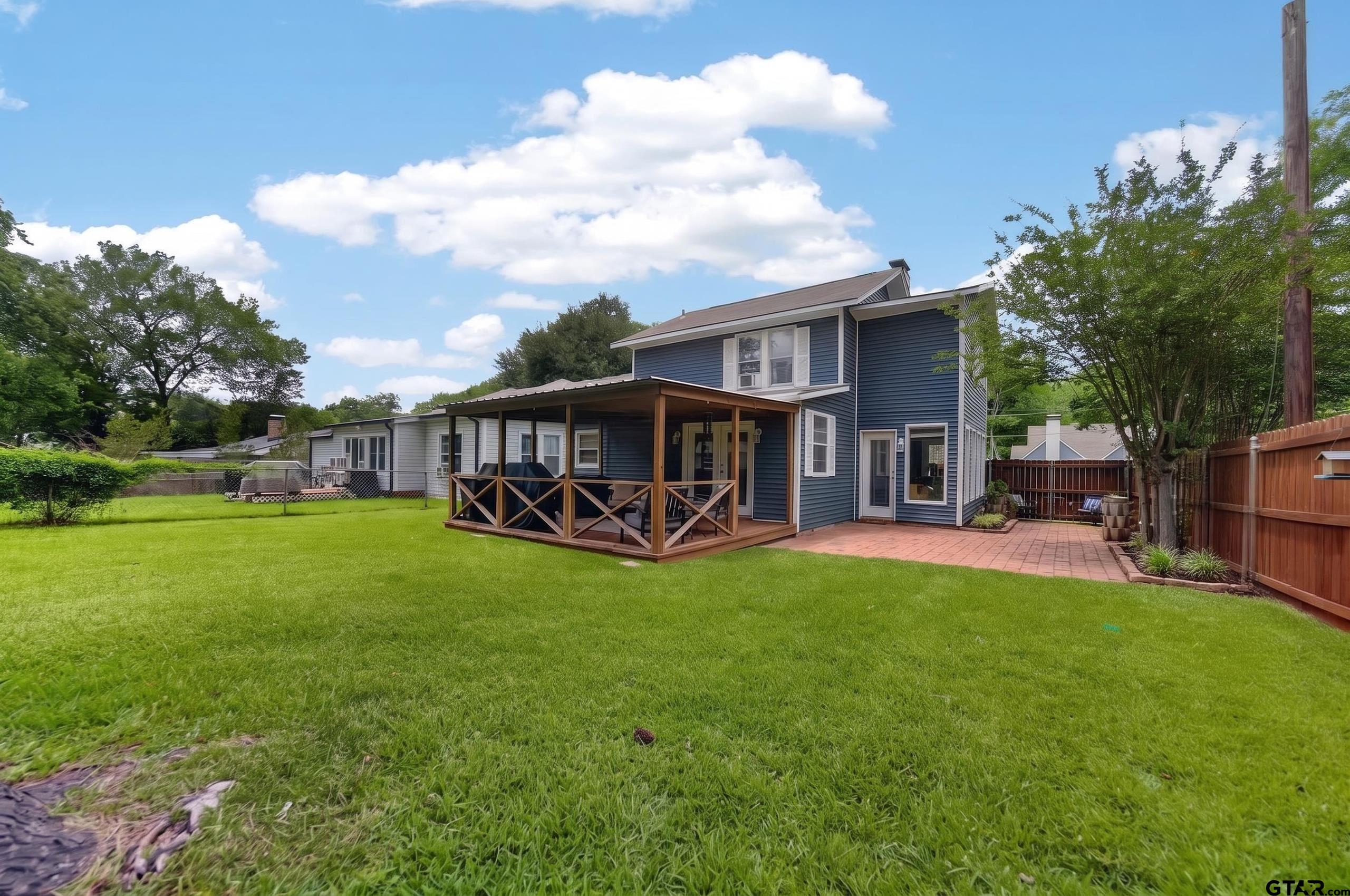 710 E Lamar, Palestine, TX 75801 — photo 2