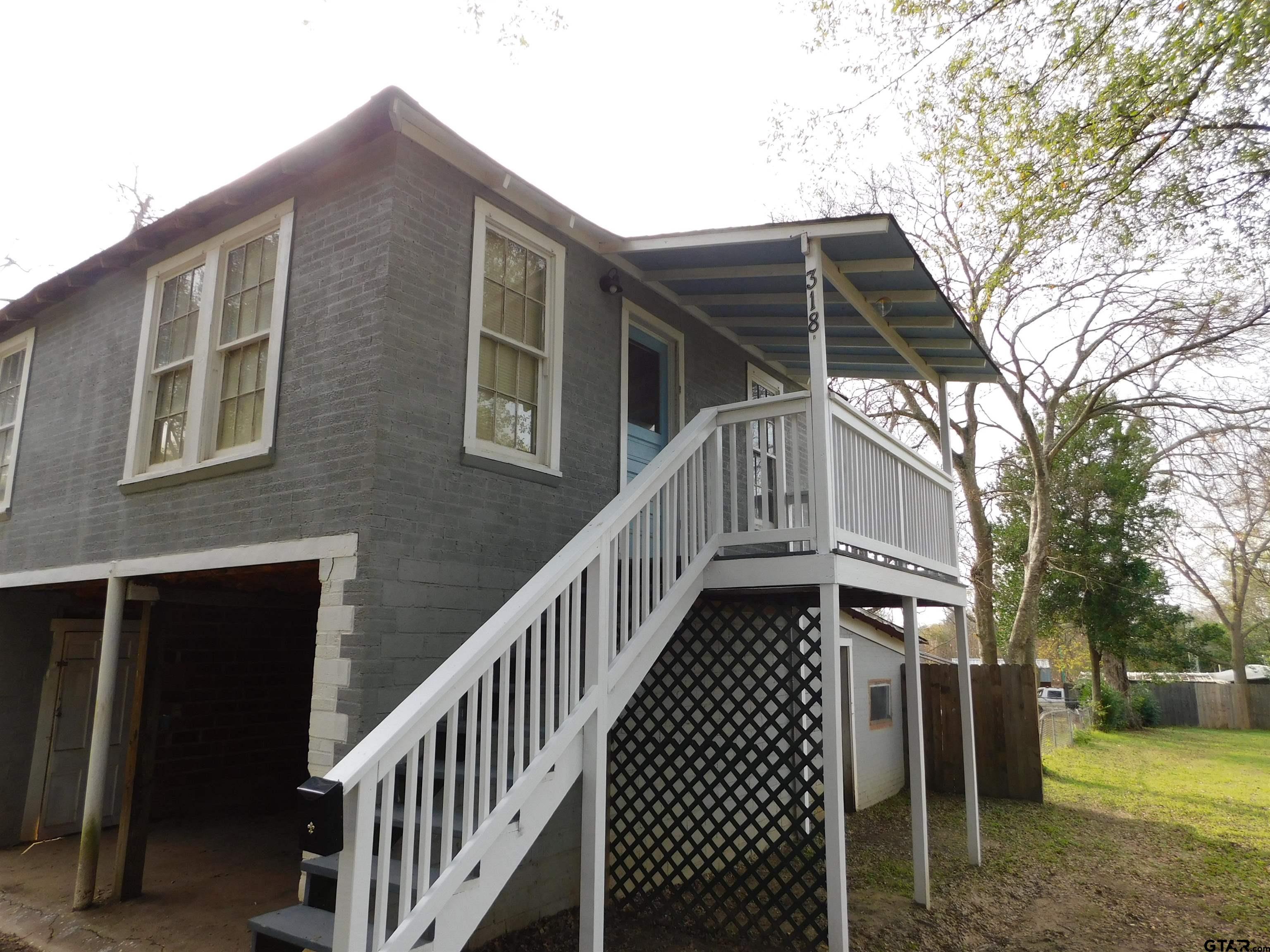 318 E South St, Unit B — photo