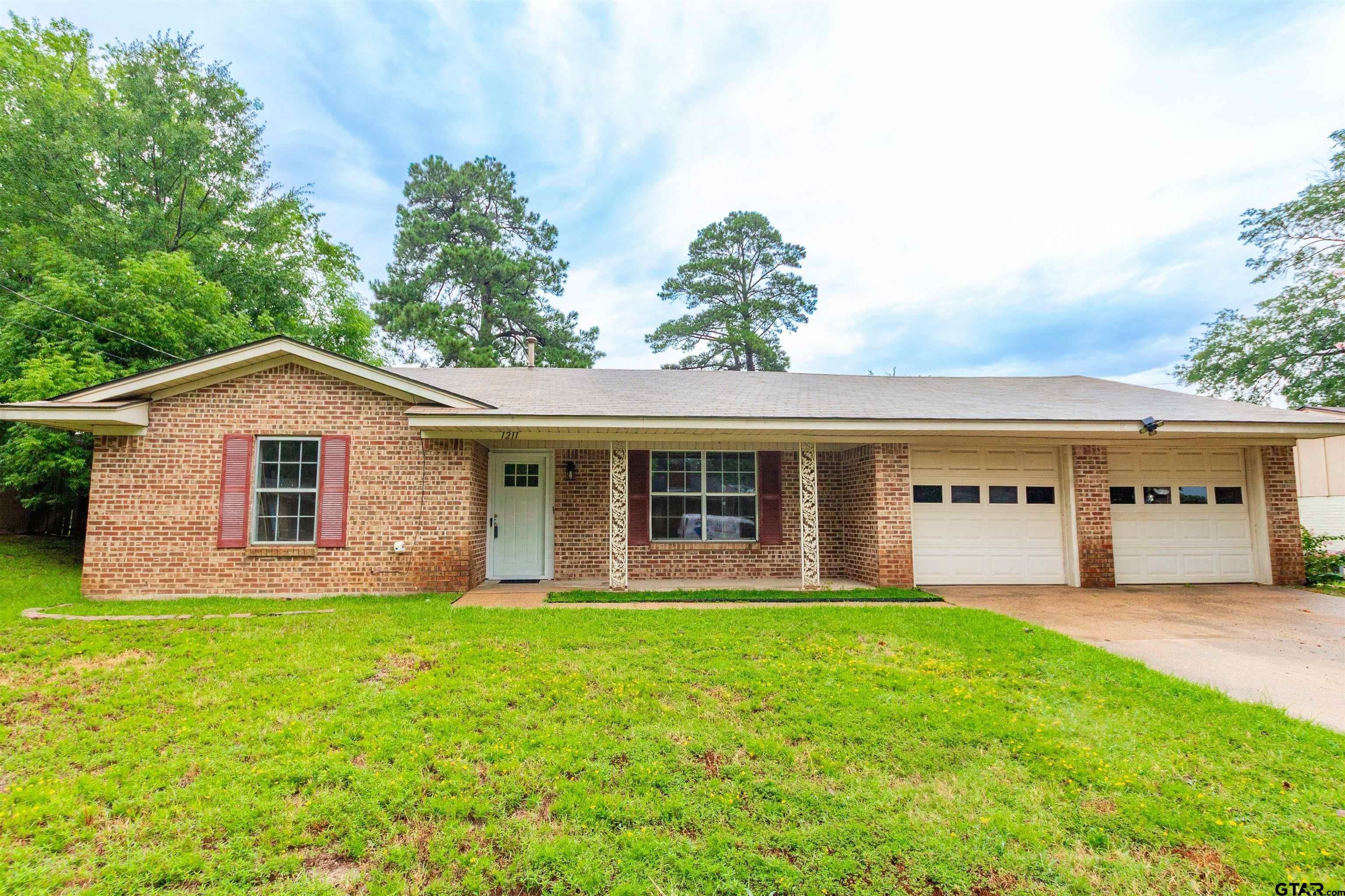 1211 Brookshire Dr — photo