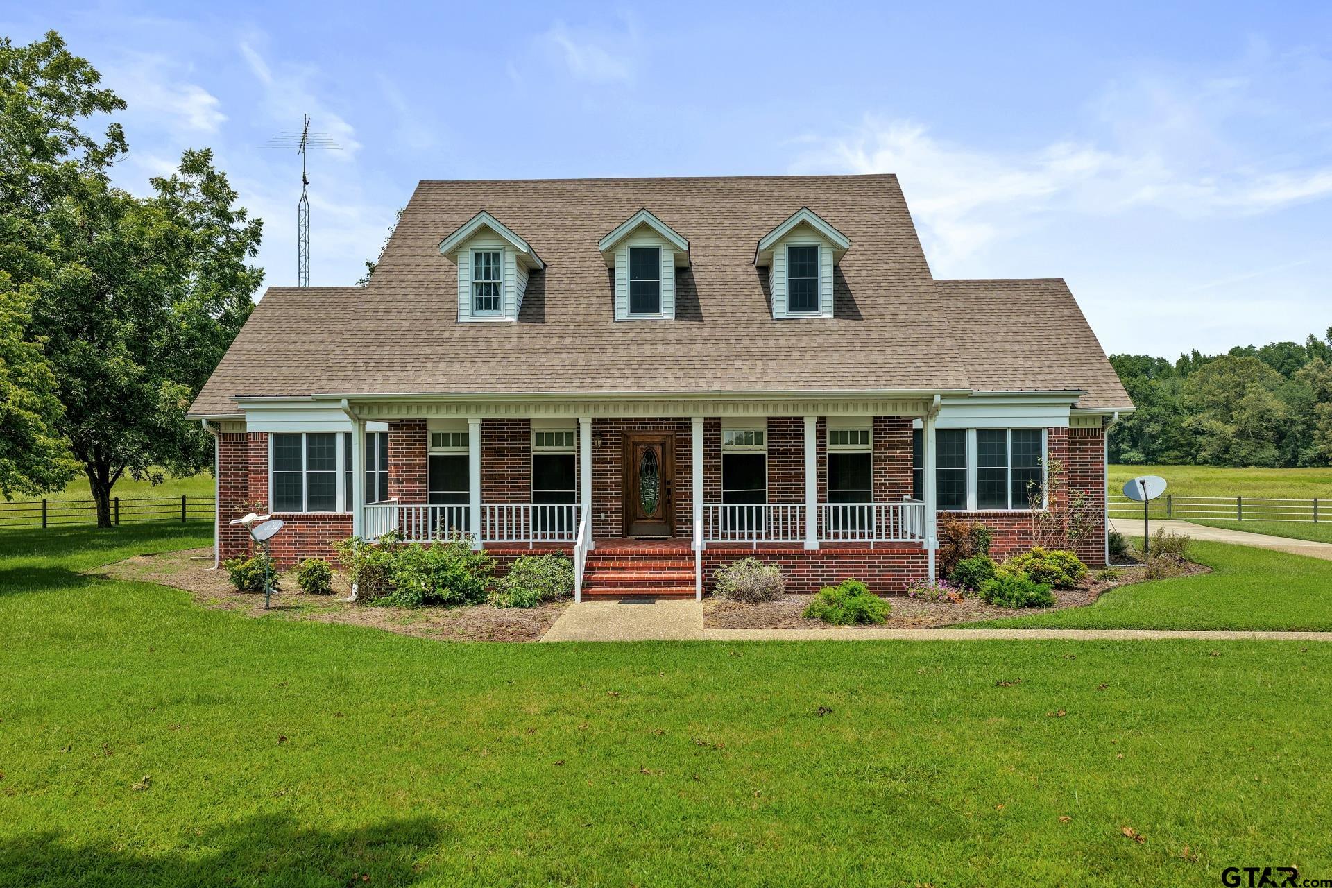 2199 CR 3150 — photo