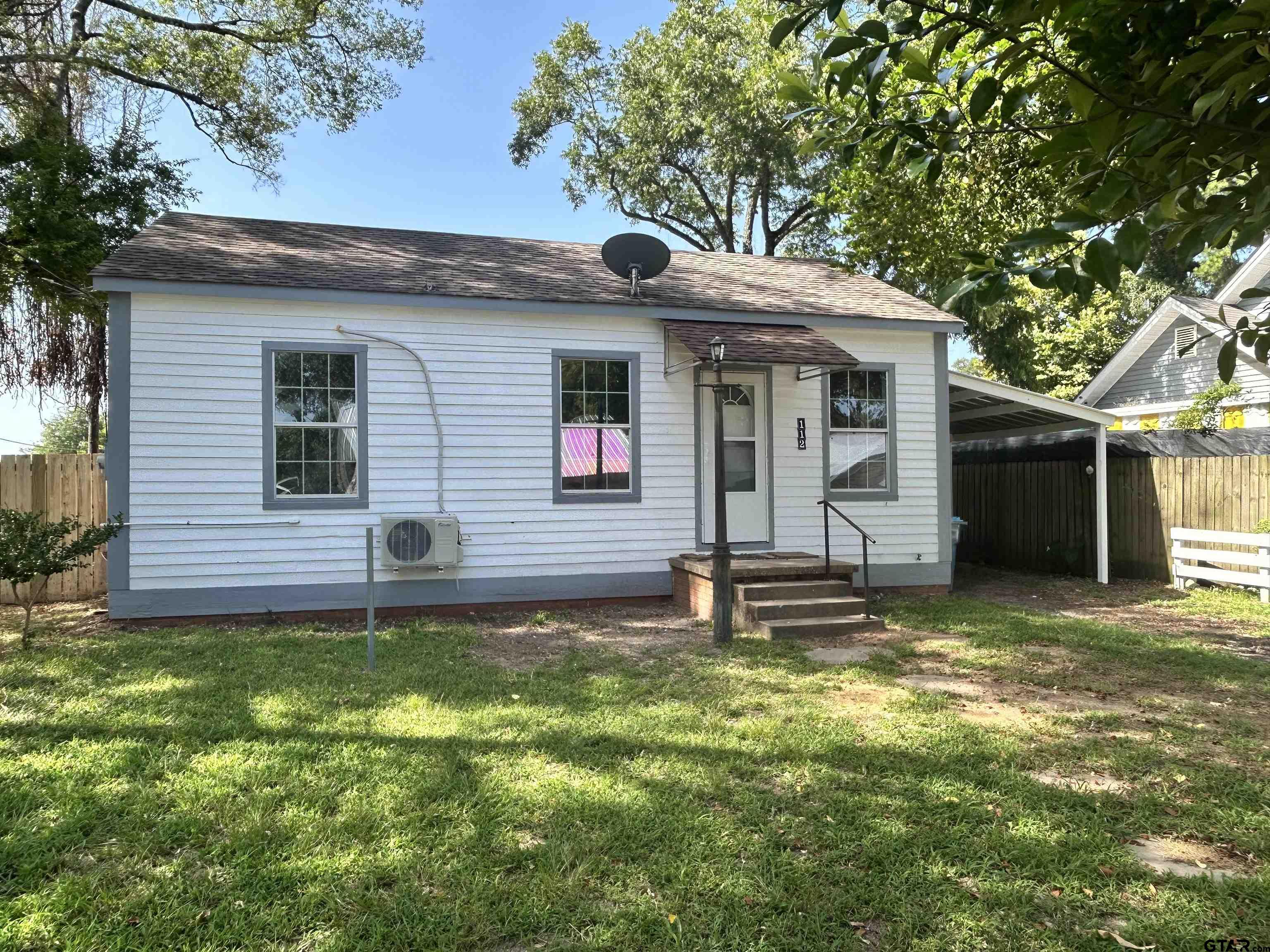 112 E Lakeview, Henderson, TX 75652 — photo 2