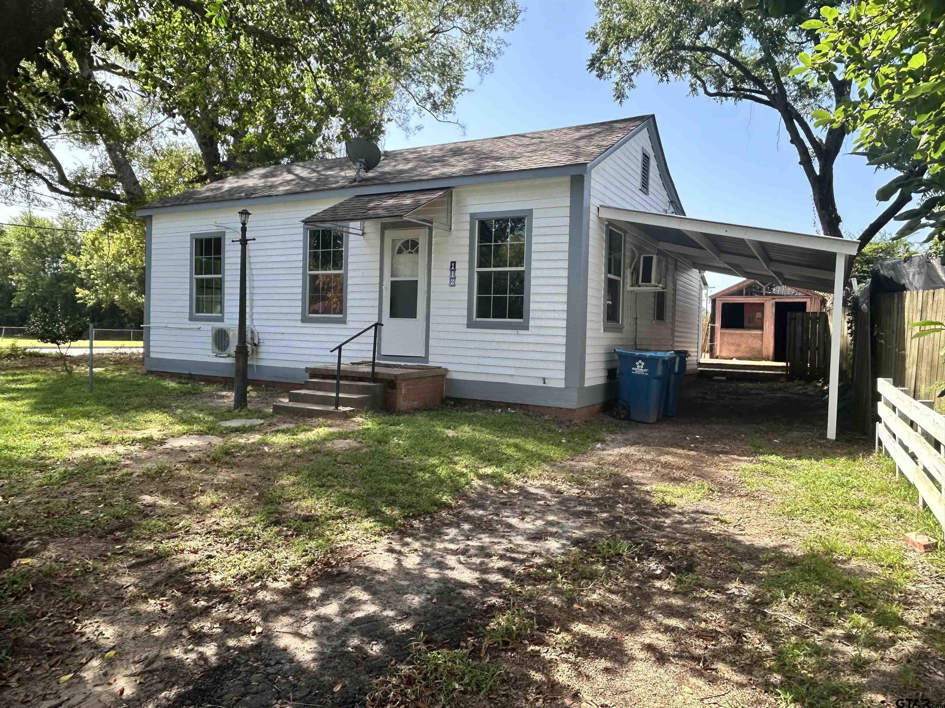 112 E Lakeview, Henderson, TX 75652 — photo 3
