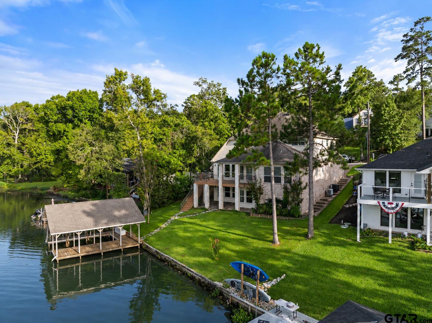 521 Hideaway Ln Central — photo