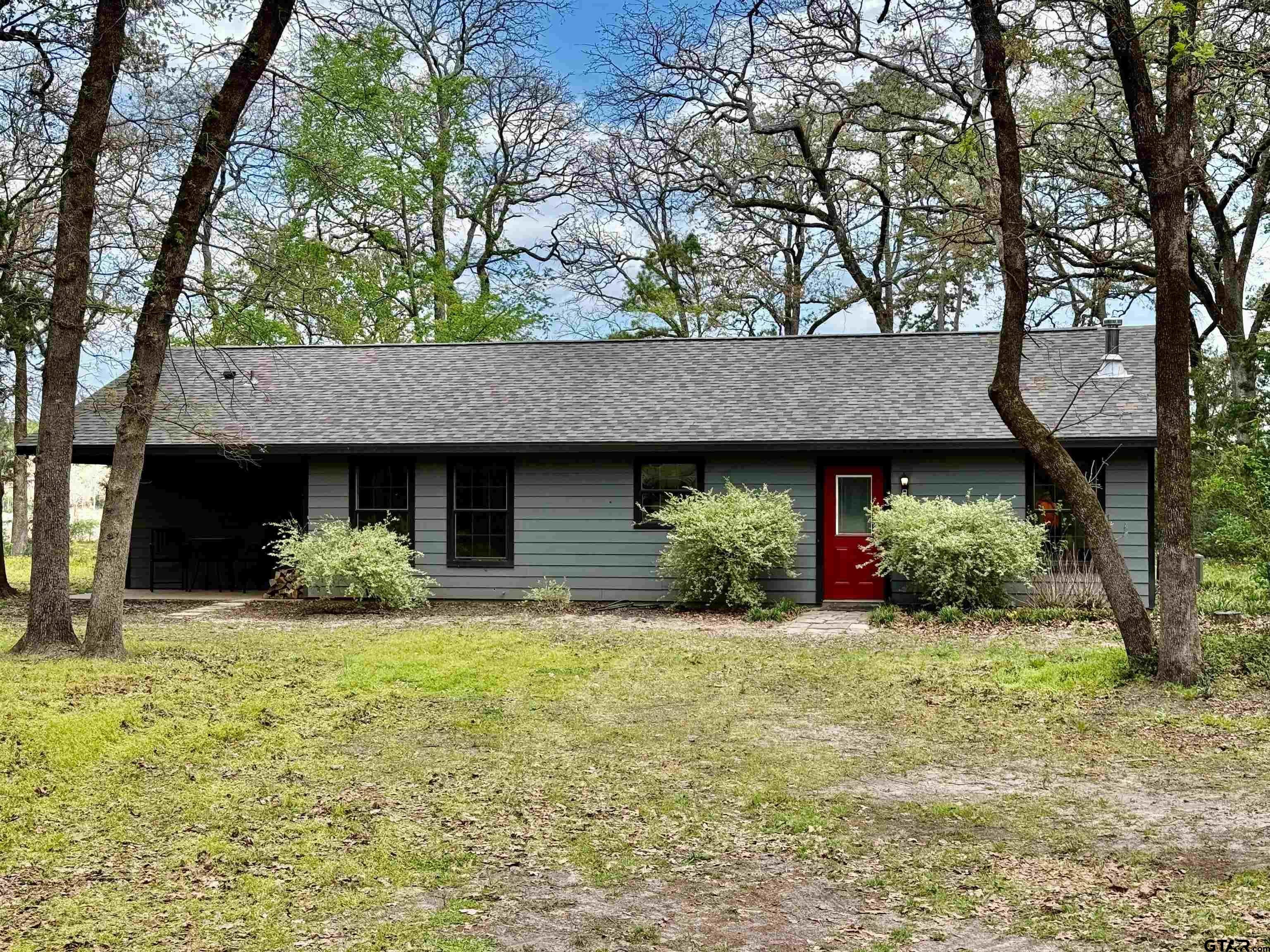 289 Private Road 7819 — photo