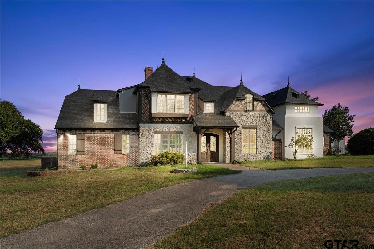 1442 E CR 313 — photo